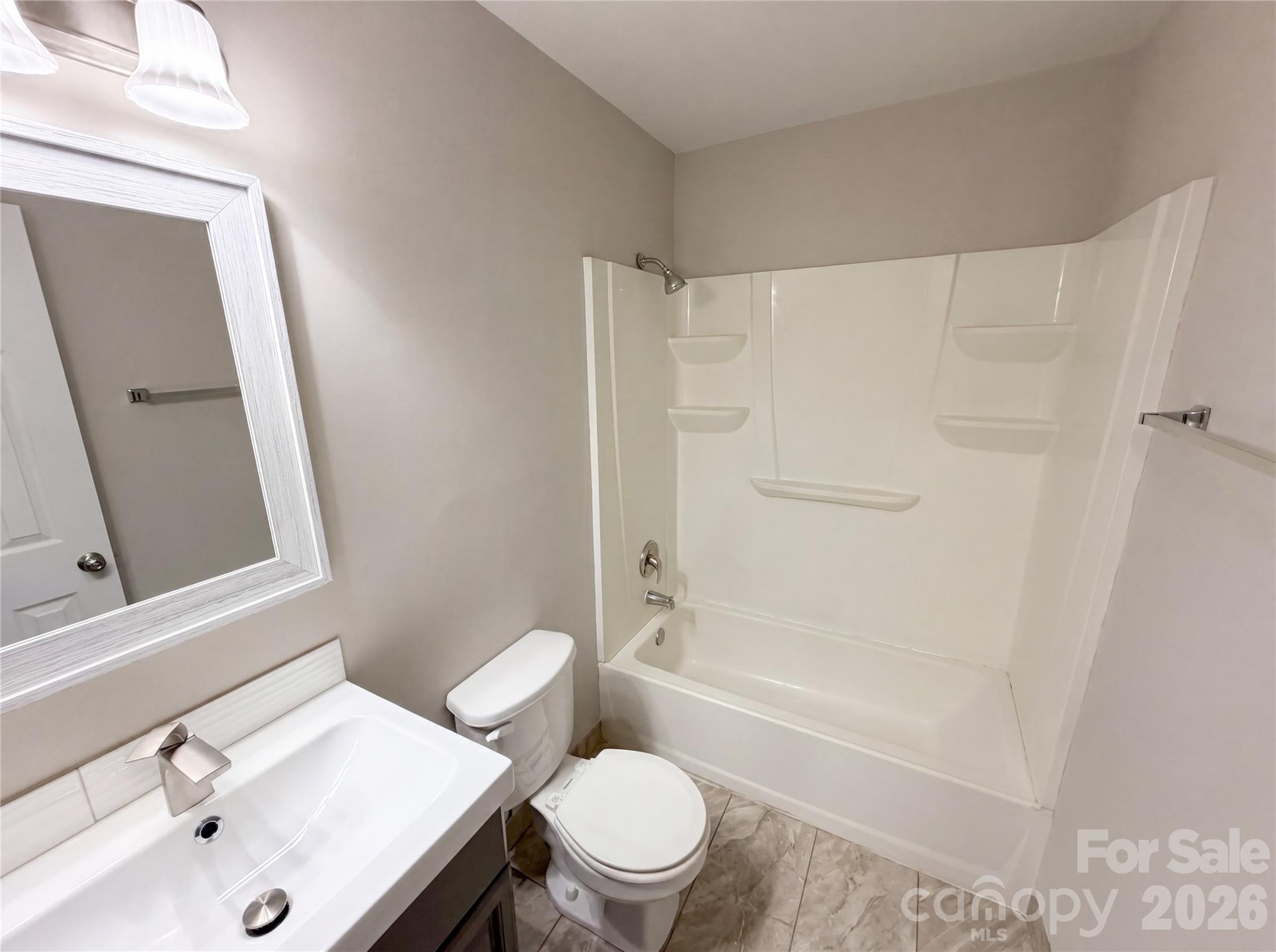 4037 Briarhill Drive Property Photo 15
