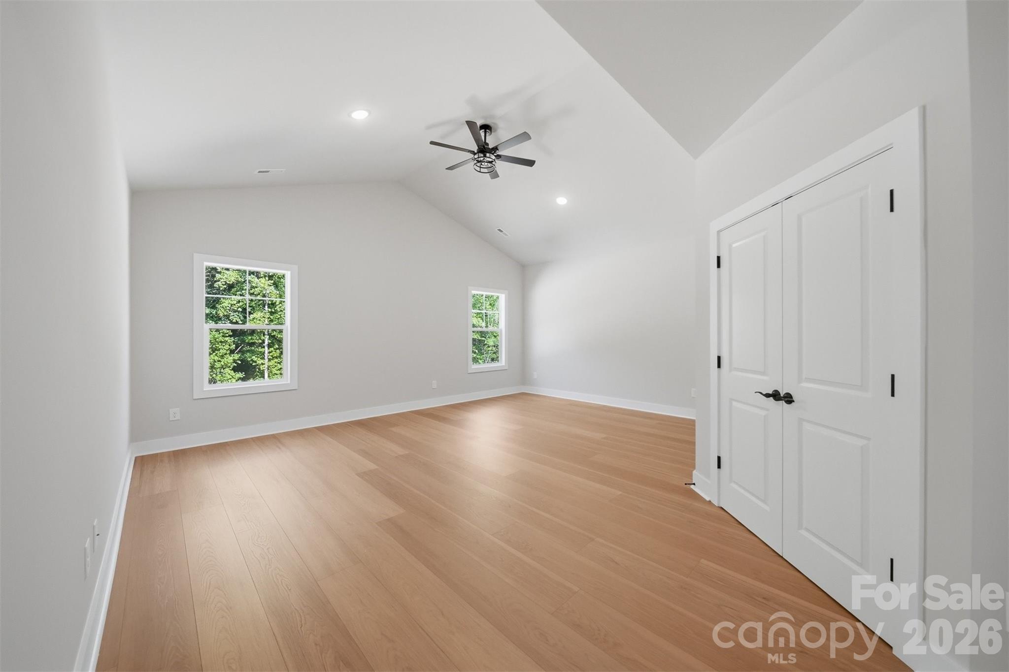 2430 Kimberly Avenue Property Photo 15
