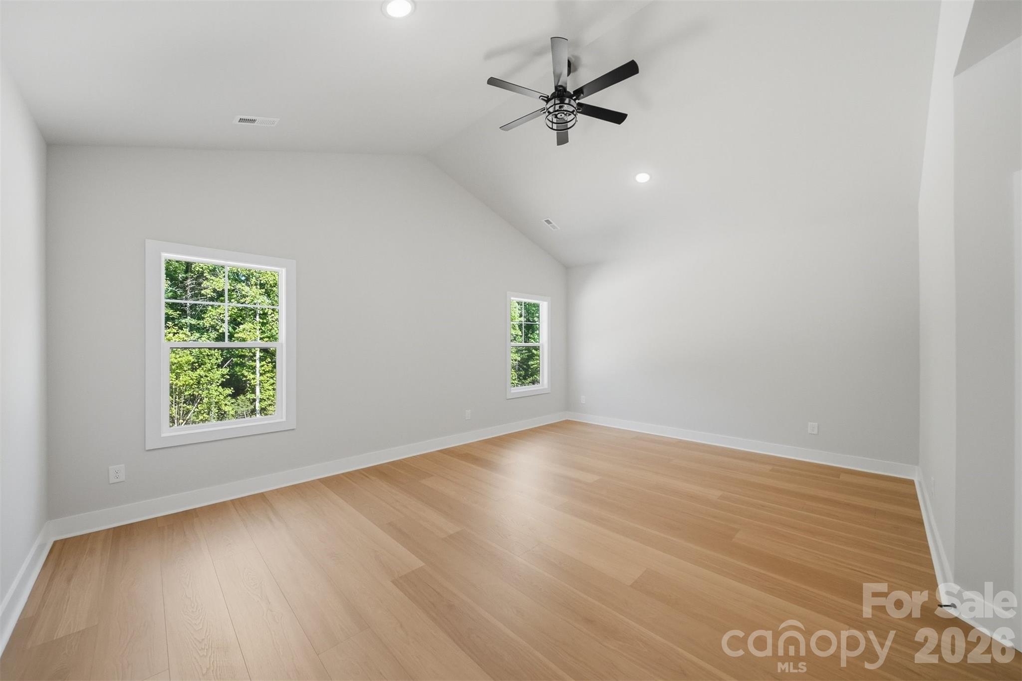 2430 Kimberly Avenue Property Photo 17