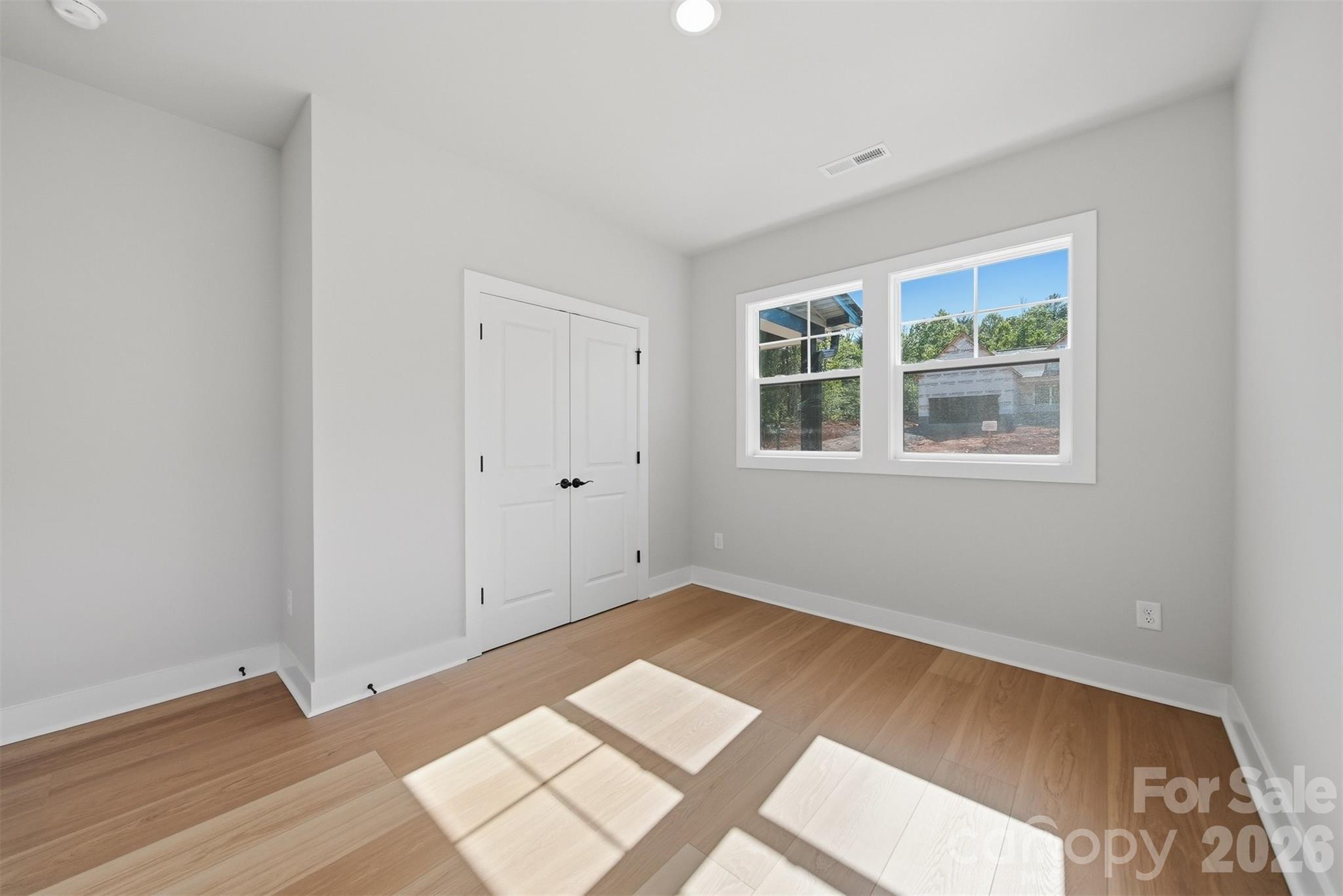 2430 Kimberly Avenue Property Photo 24