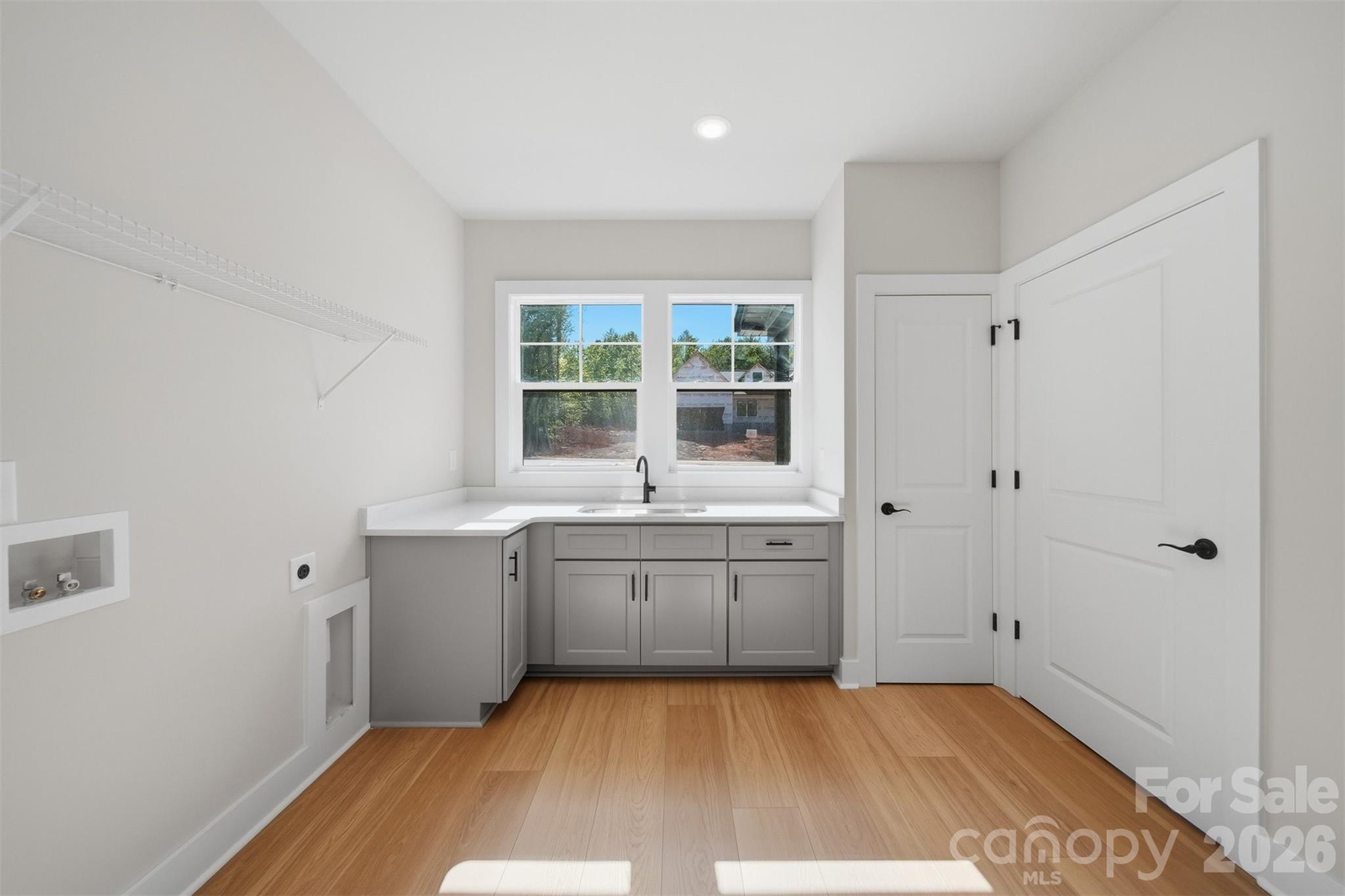 2430 Kimberly Avenue Property Photo 25