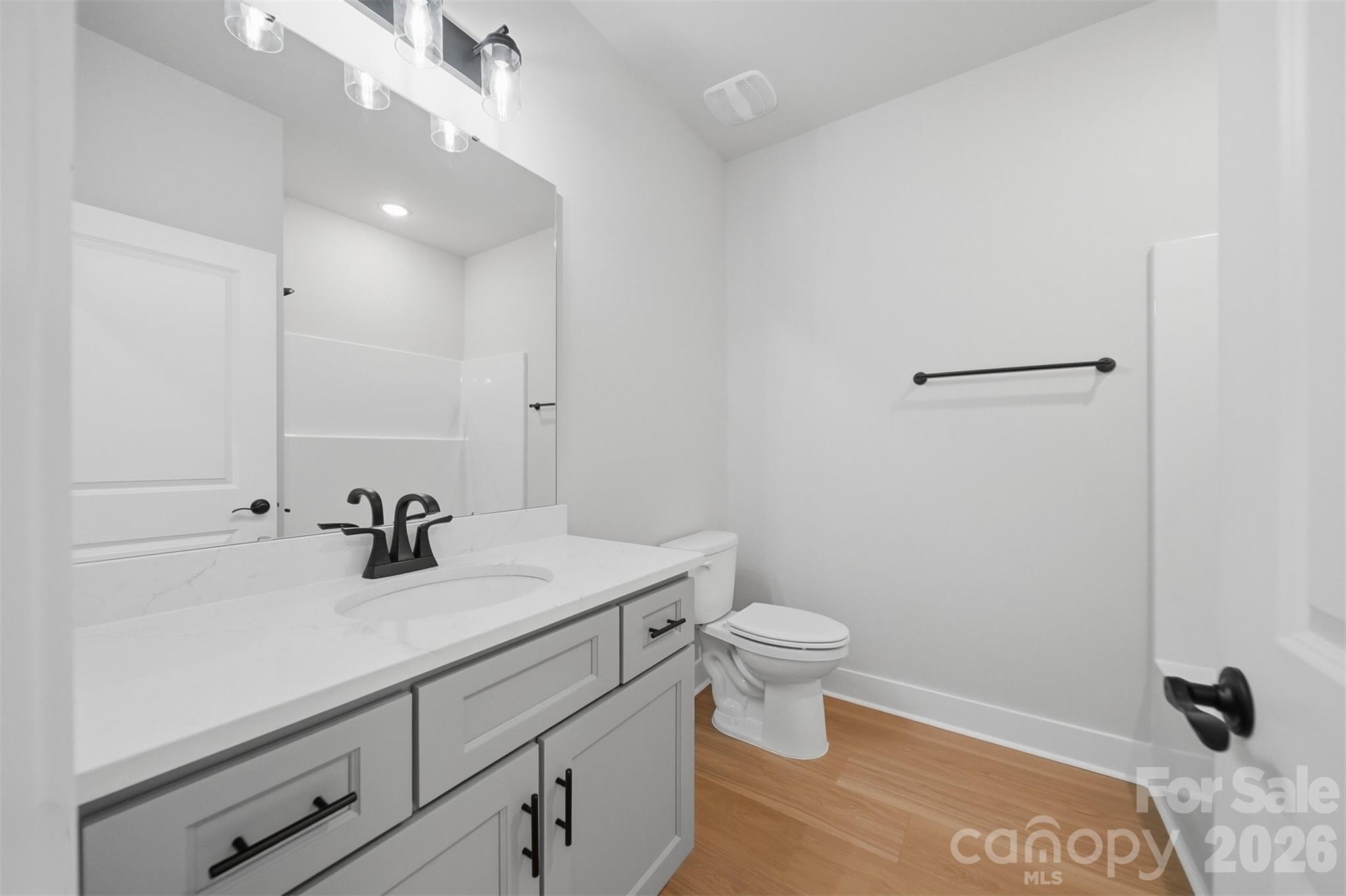 2430 Kimberly Avenue Property Photo 31