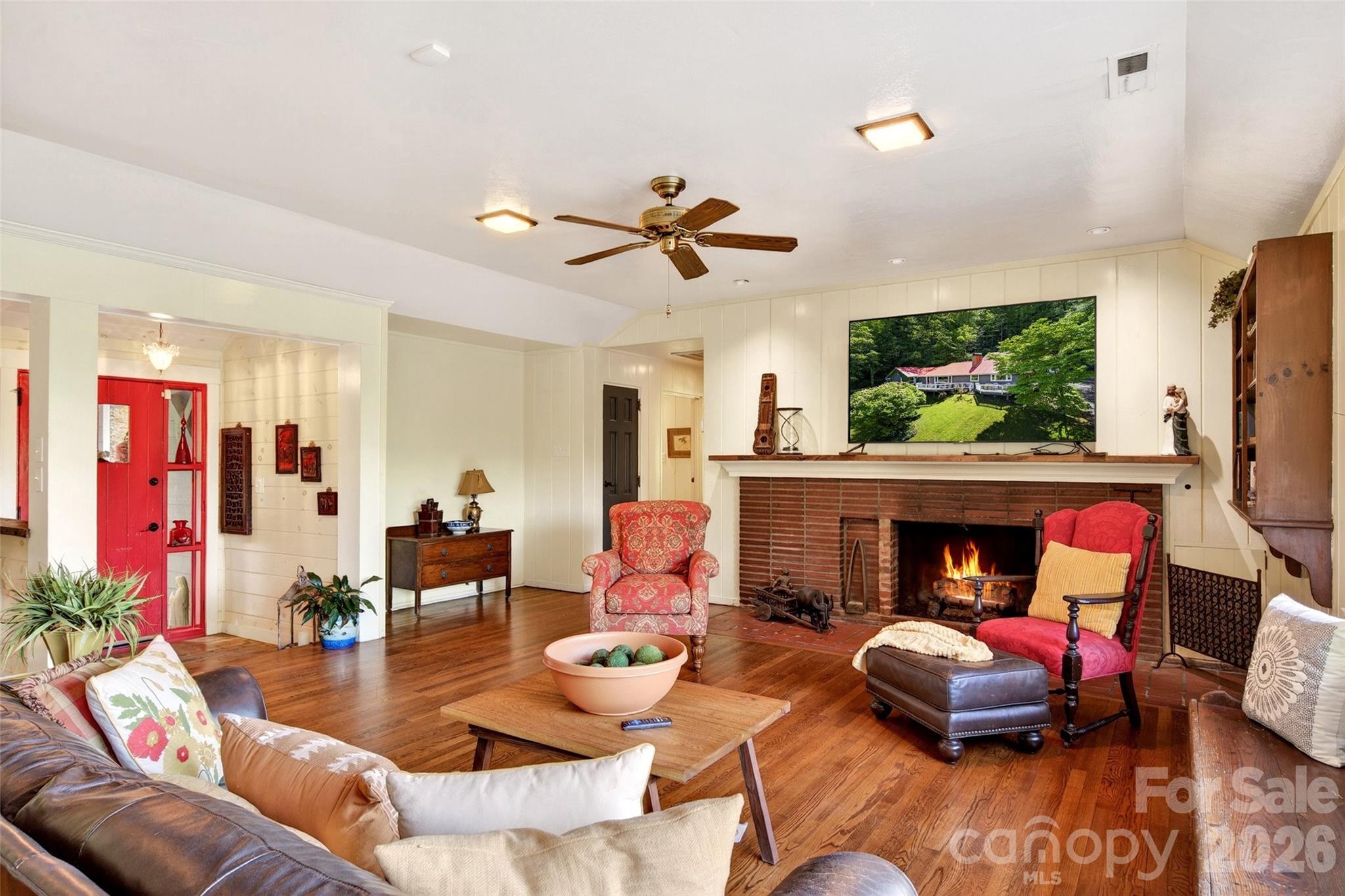 75 Old Lakey Gap Road Property Photo 8