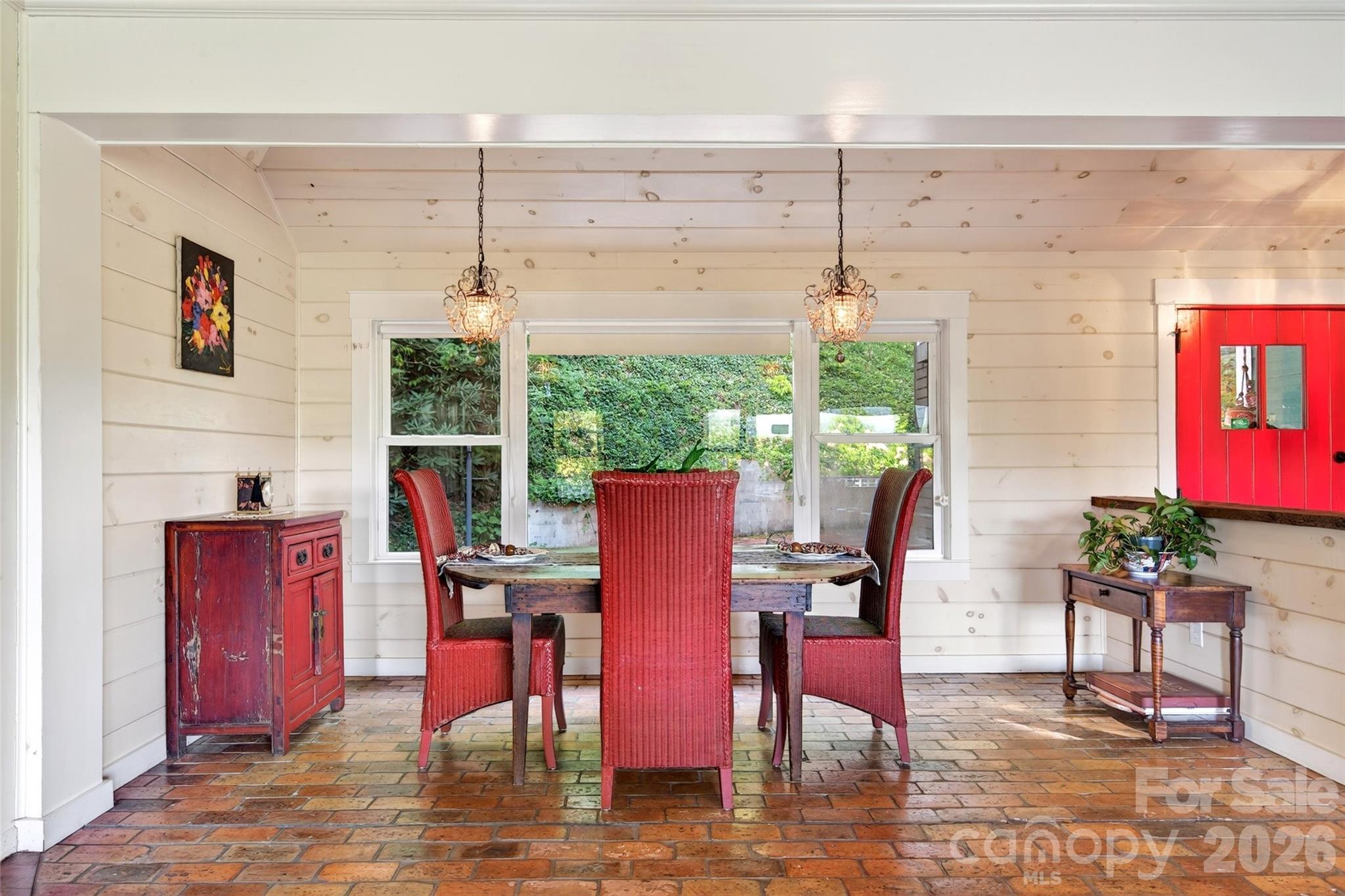 75 Old Lakey Gap Road Property Photo 11