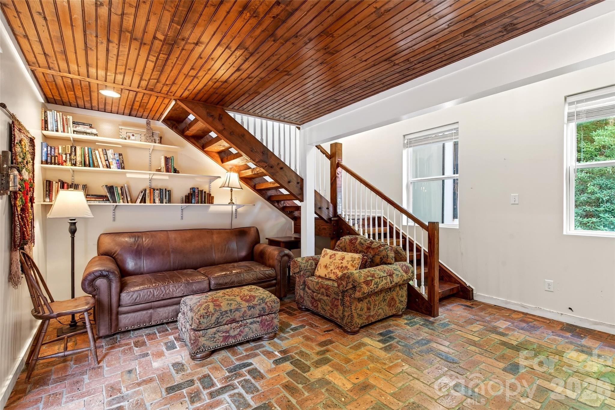75 Old Lakey Gap Road Property Photo 34
