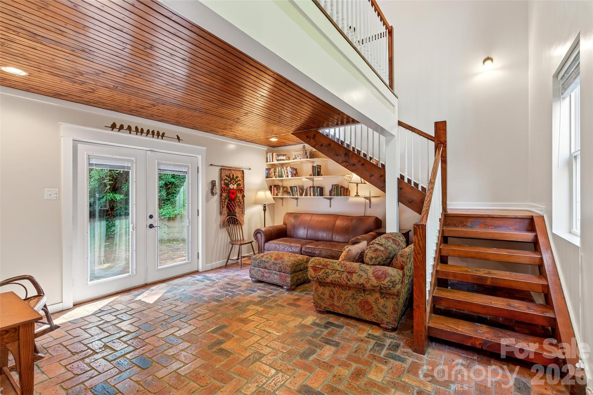 75 Old Lakey Gap Road Property Photo 35