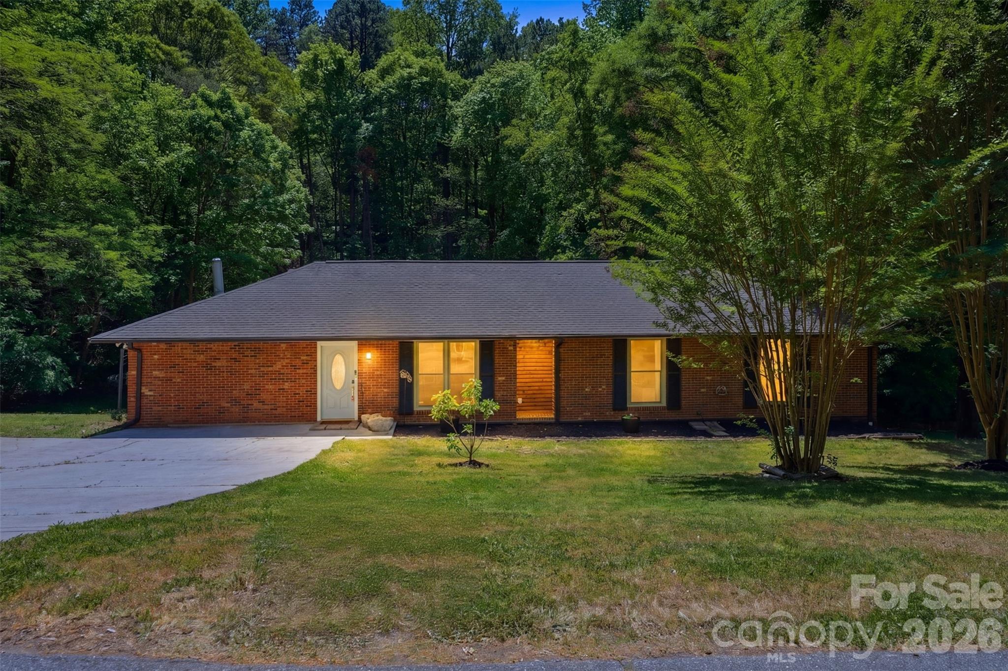 125 Mimosa Road Property Photo 9
