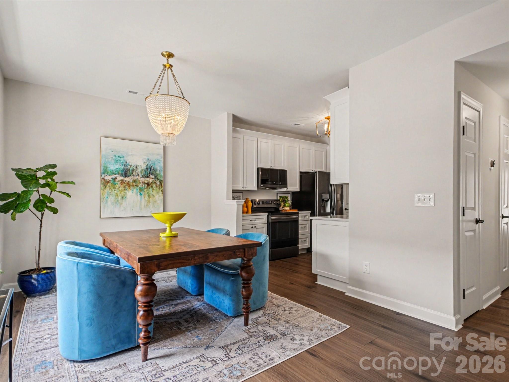 749 Atherton Way Property Photo 13