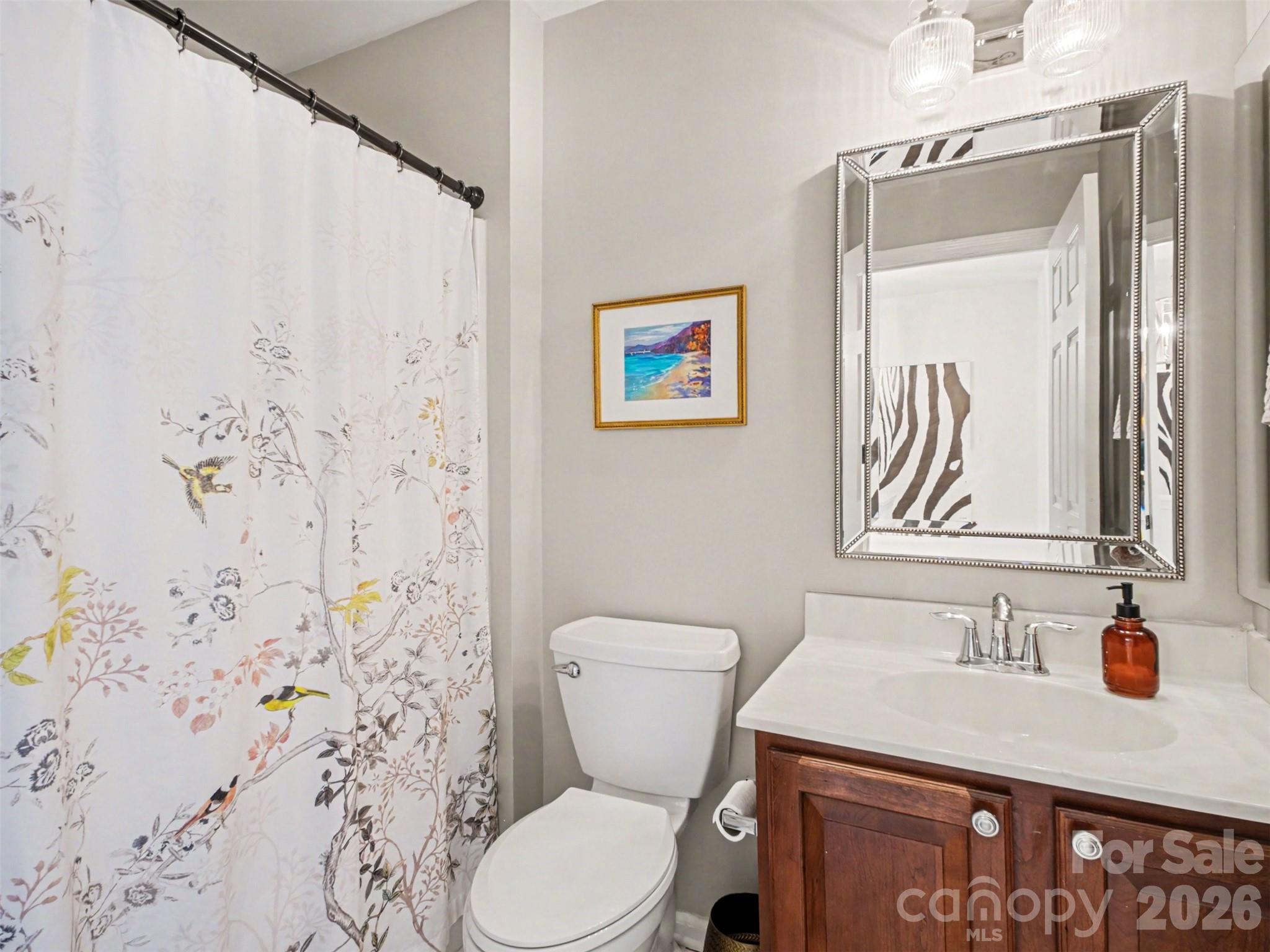 749 Atherton Way Property Photo 32