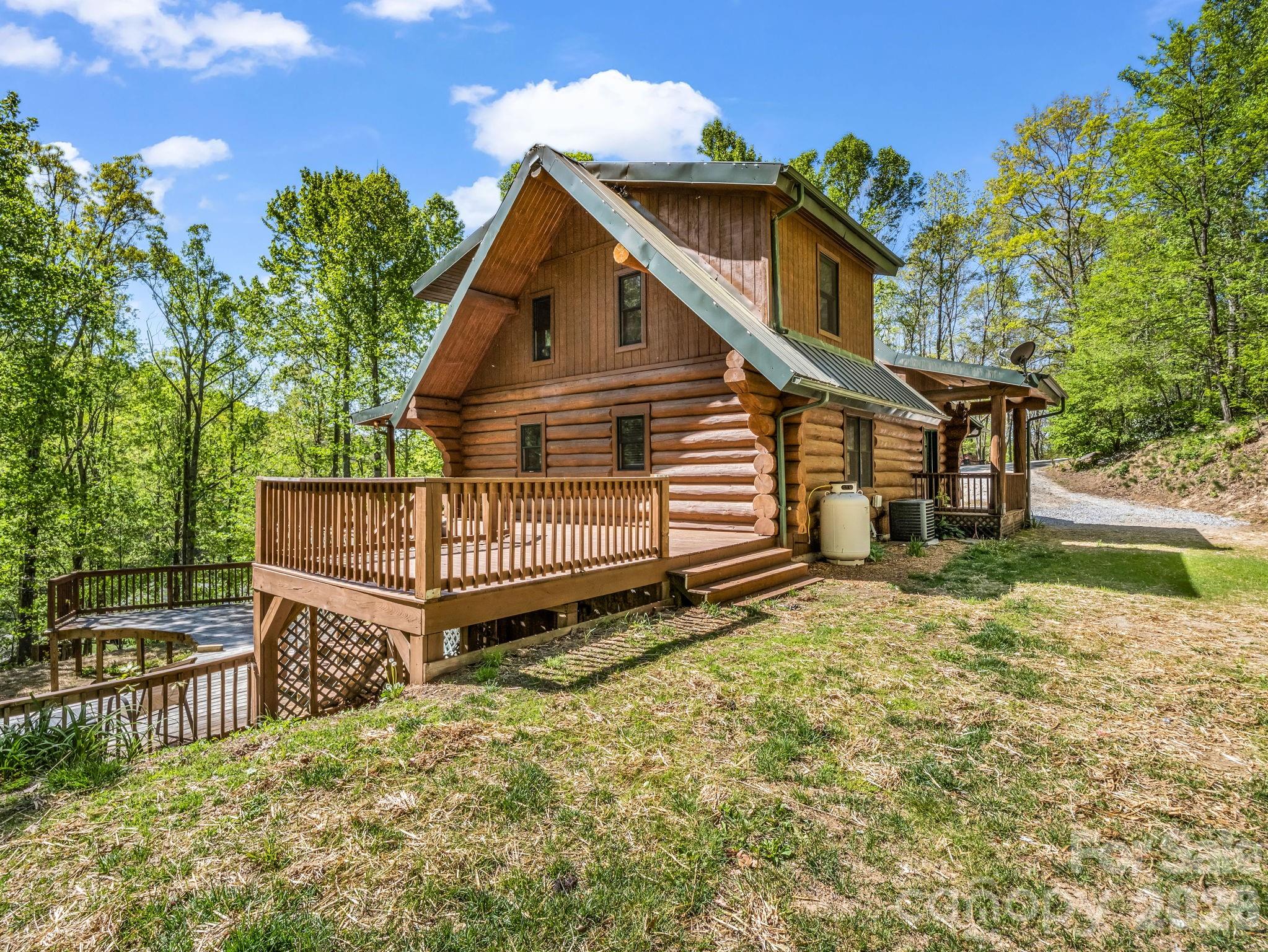 170 Old Mountain Pass Property Photo 1