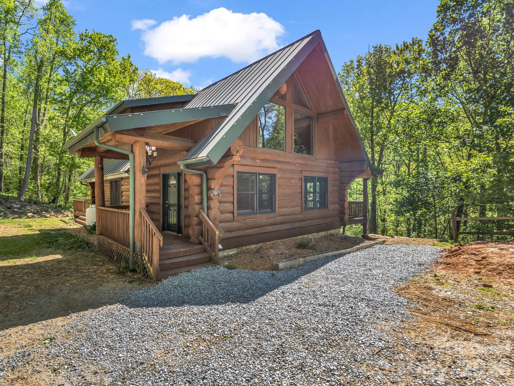 170 Old Mountain Pass Property Photo 6