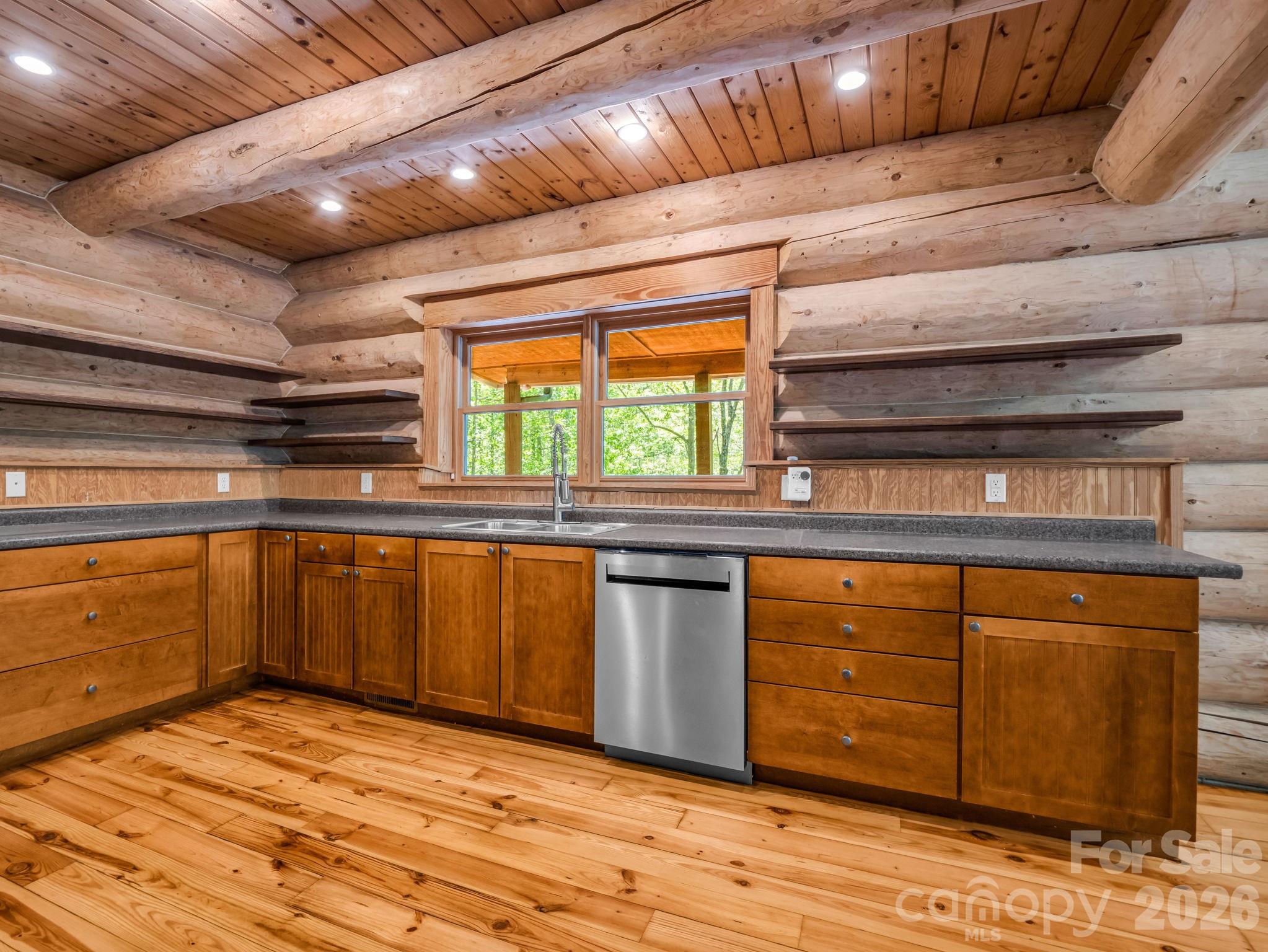 170 Old Mountain Pass Property Photo 16