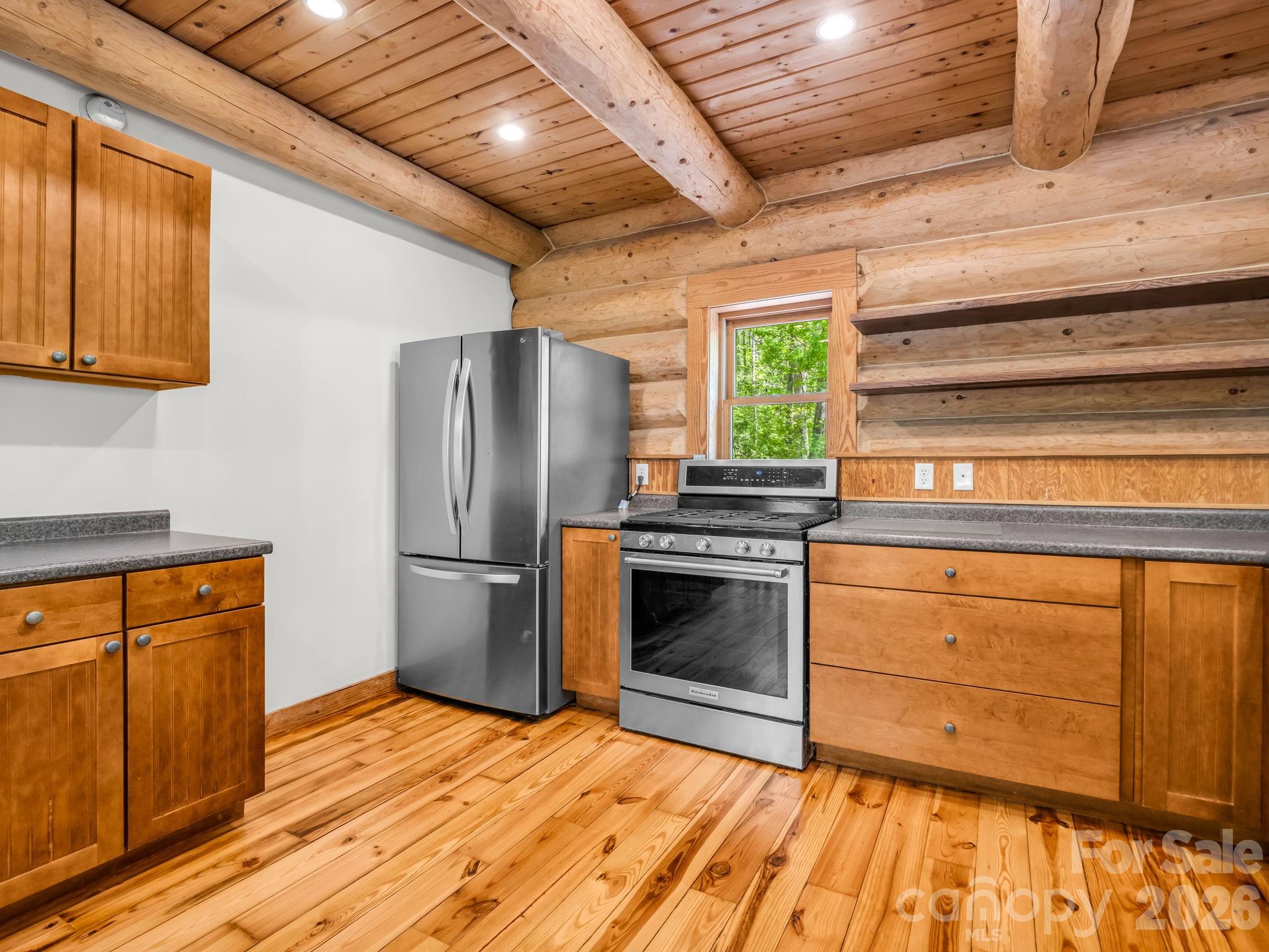 170 Old Mountain Pass Property Photo 18