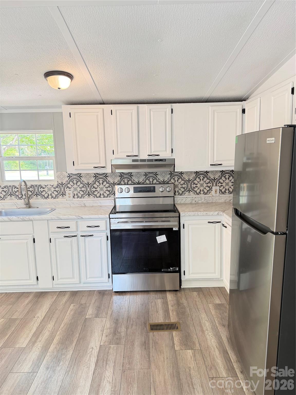 110 Tulip Tree Court Property Photo 1