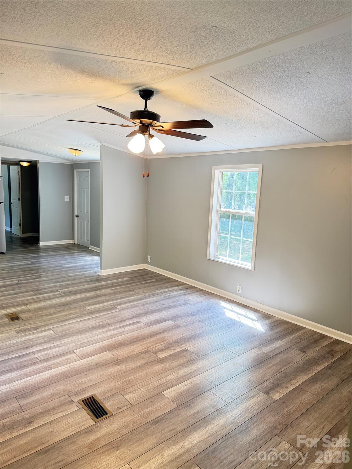 110 Tulip Tree Court Property Photo 7