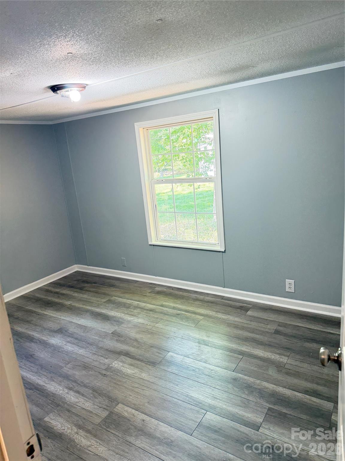 110 Tulip Tree Court Property Photo 10