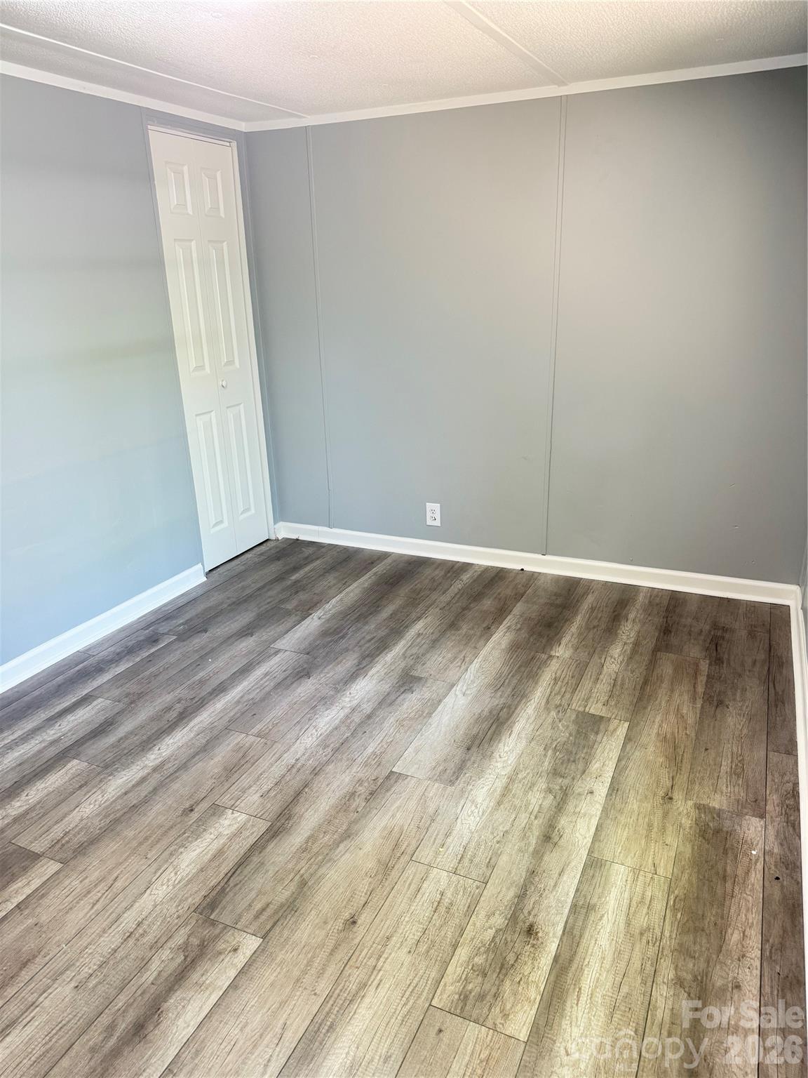 110 Tulip Tree Court Property Photo 11