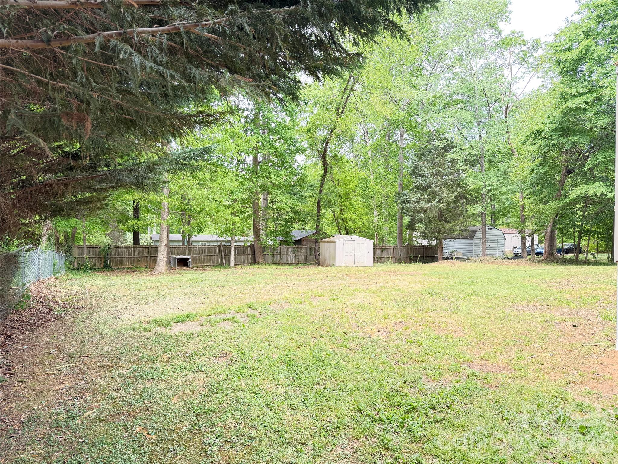 110 Tulip Tree Court Property Photo 21
