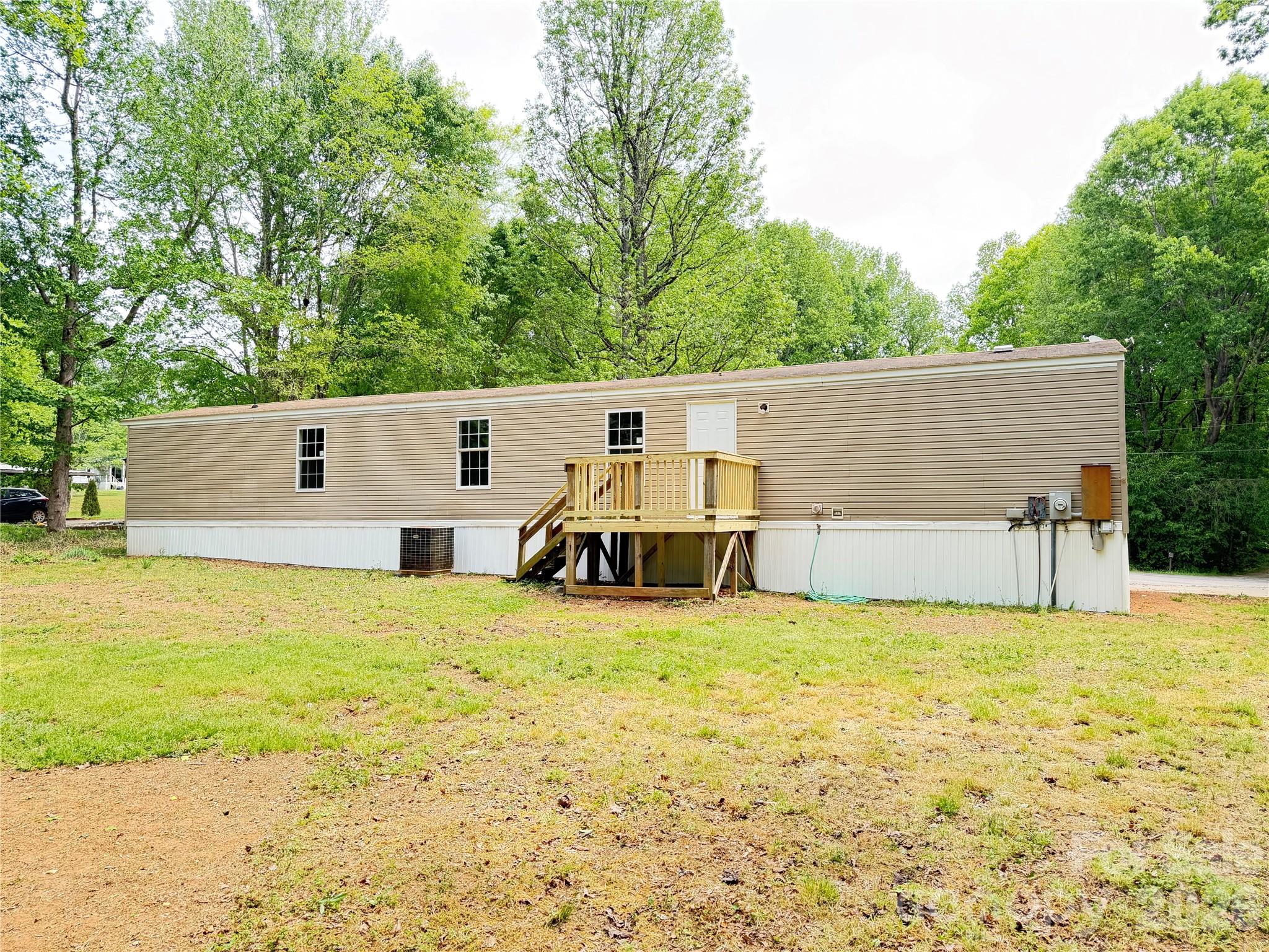 110 Tulip Tree Court Property Photo 22