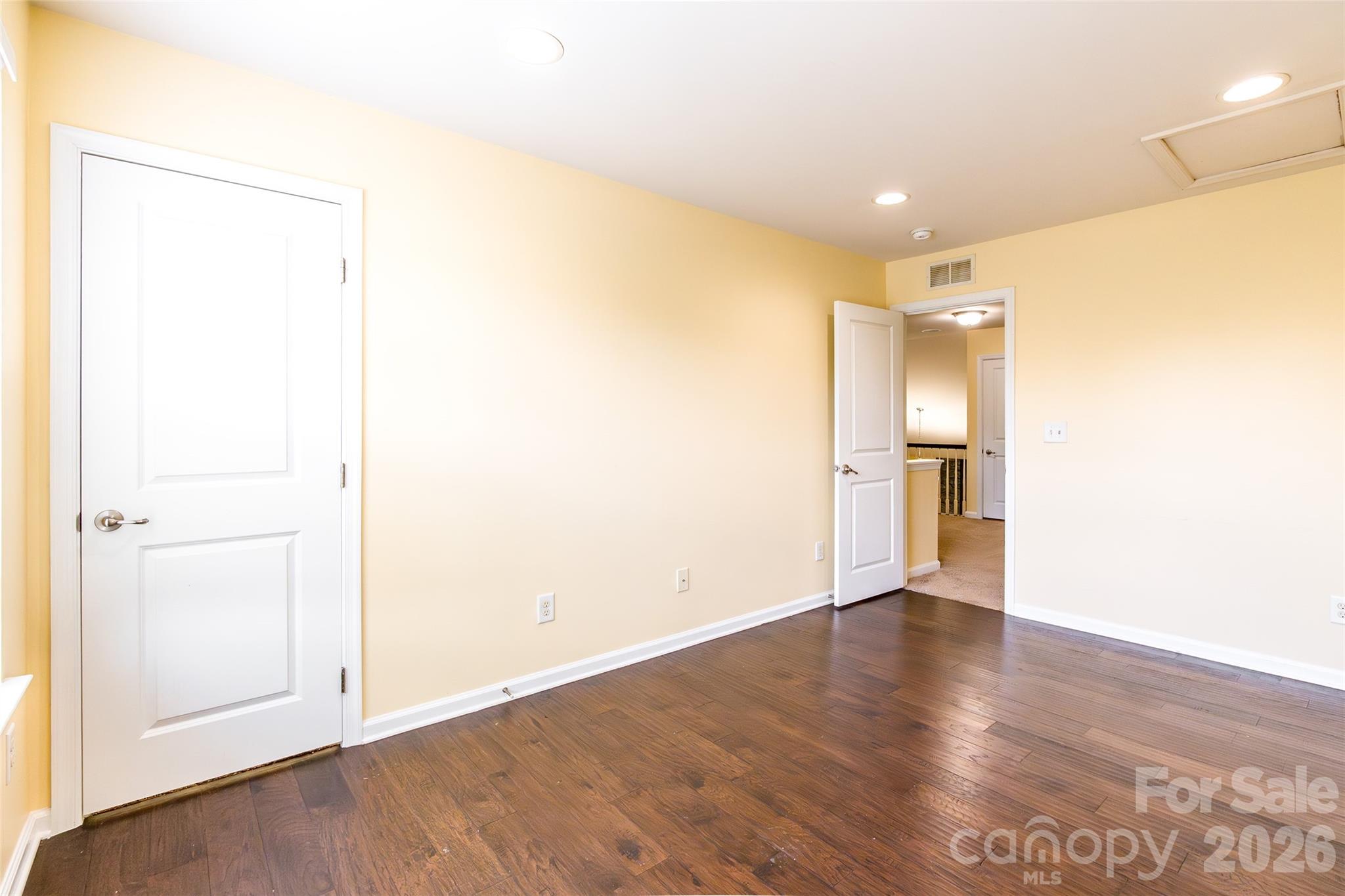 9622 Springholm Drive Property Photo 23