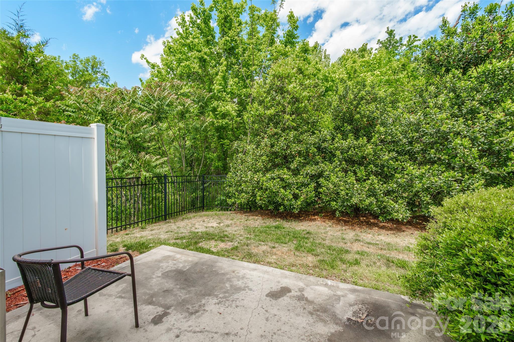 9622 Springholm Drive Property Photo 29