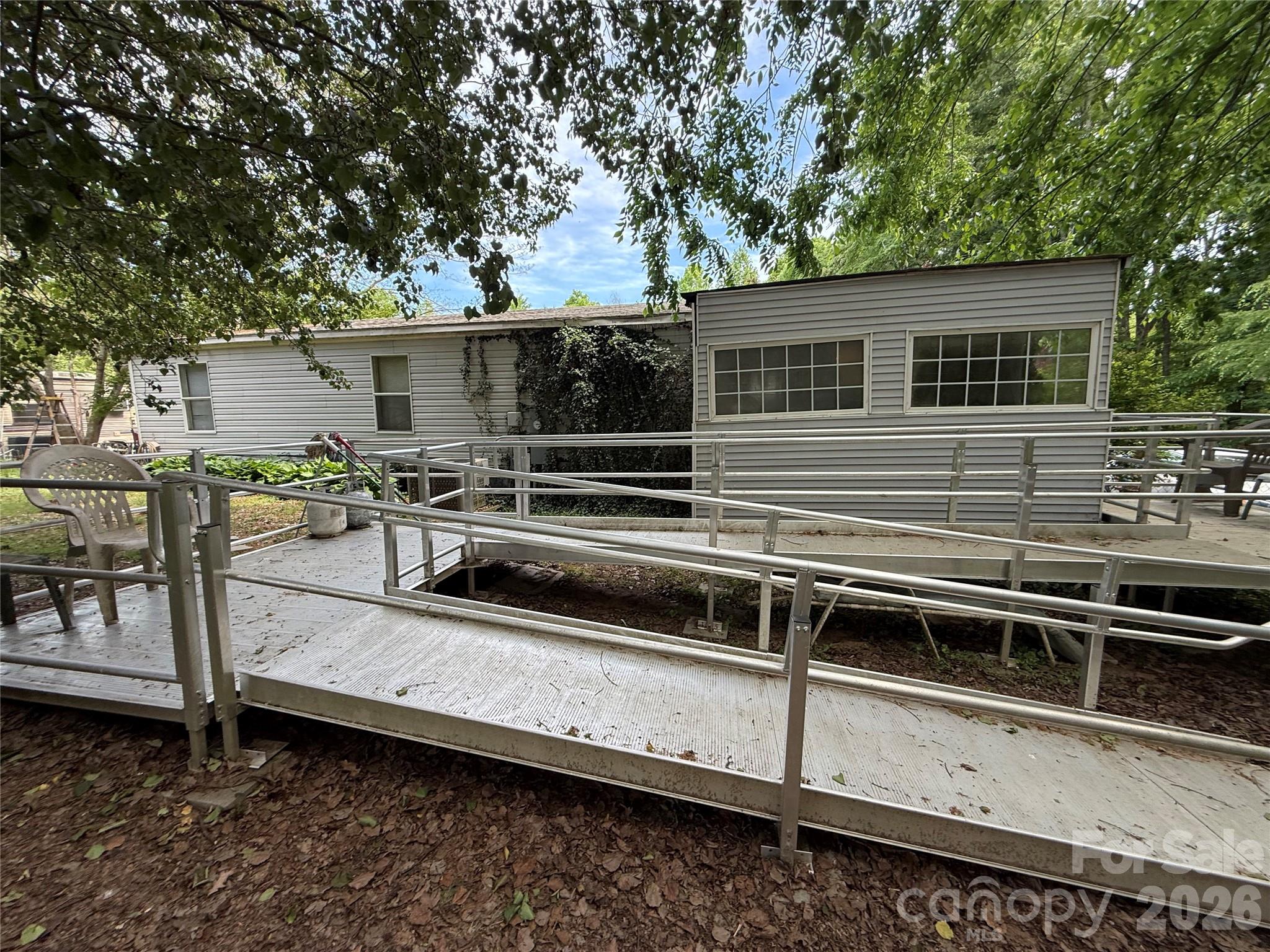1155 Cedar Pond Lane Property Photo 24