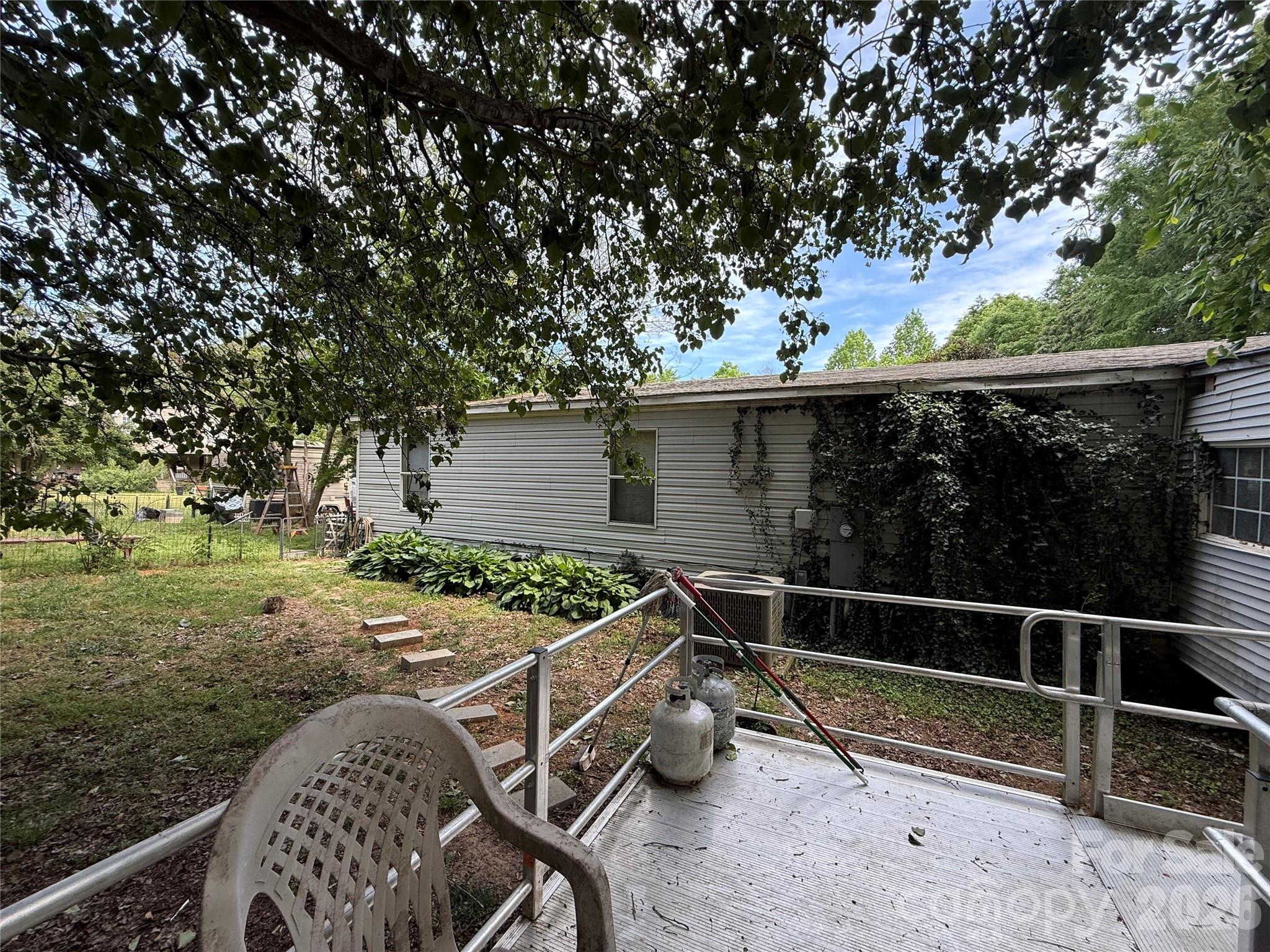 1155 Cedar Pond Lane Property Photo 25