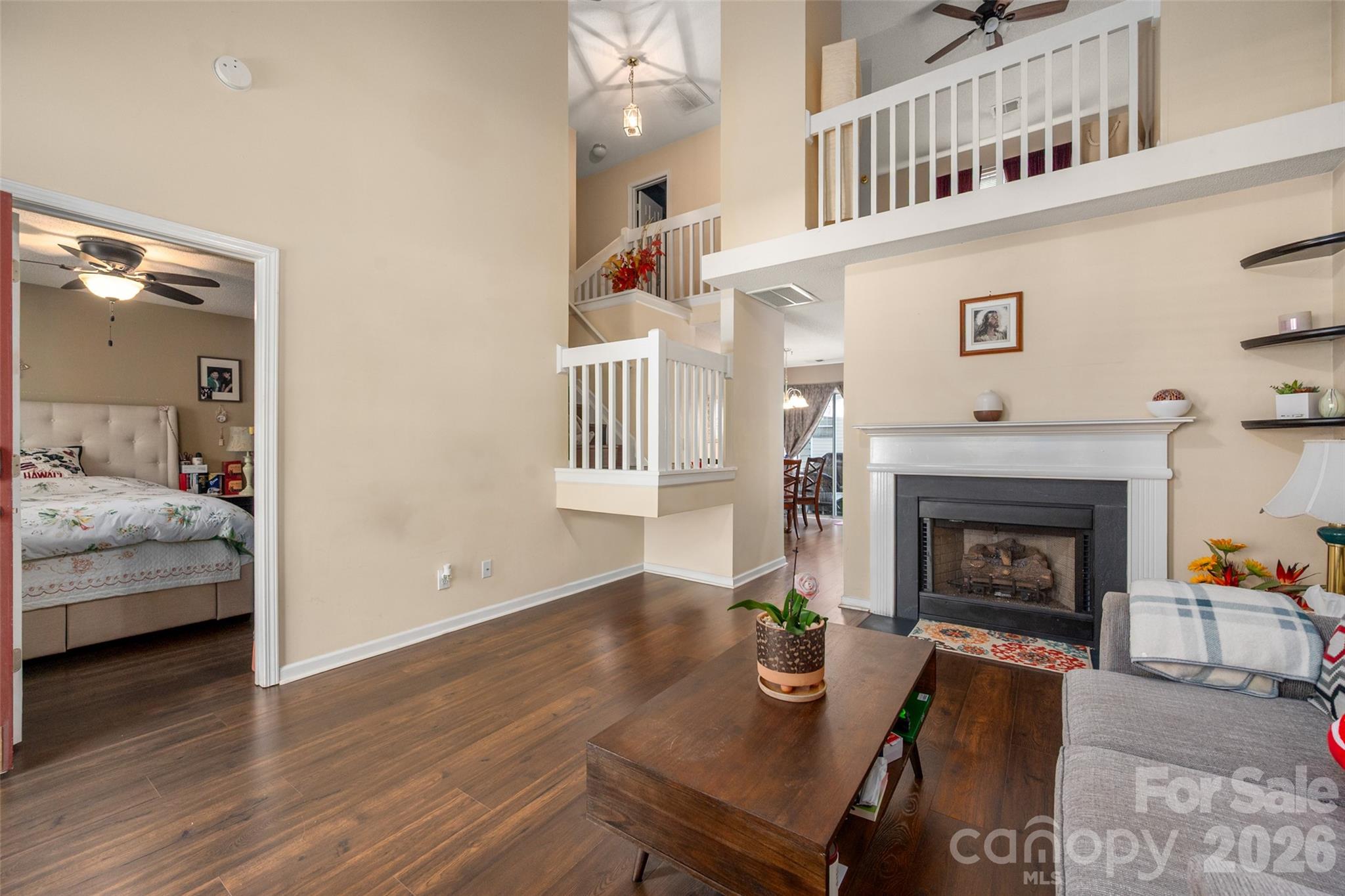 735 Mountainwater Drive Property Photo 4