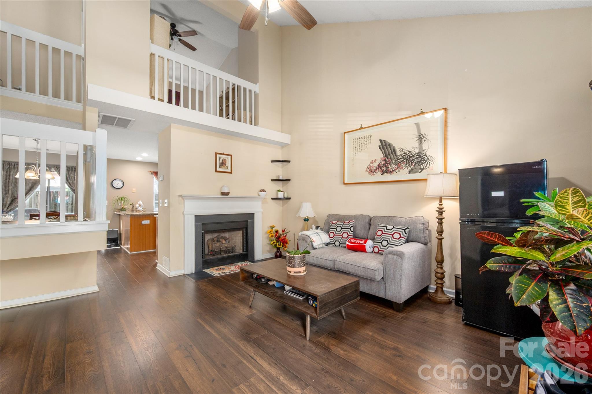 735 Mountainwater Drive Property Photo 6