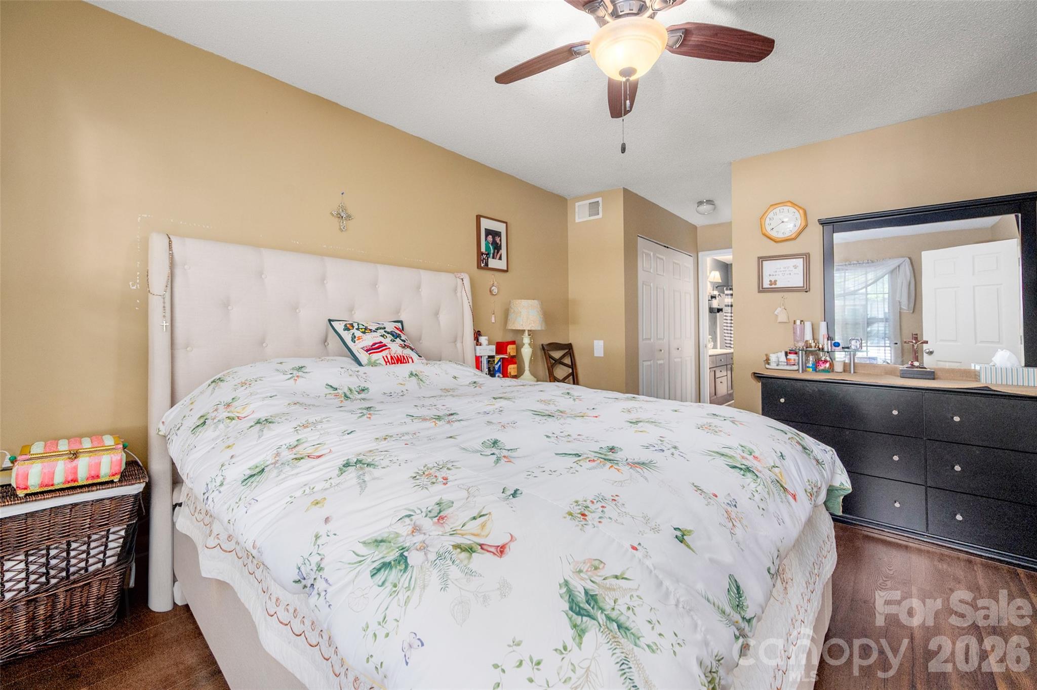 735 Mountainwater Drive Property Photo 14