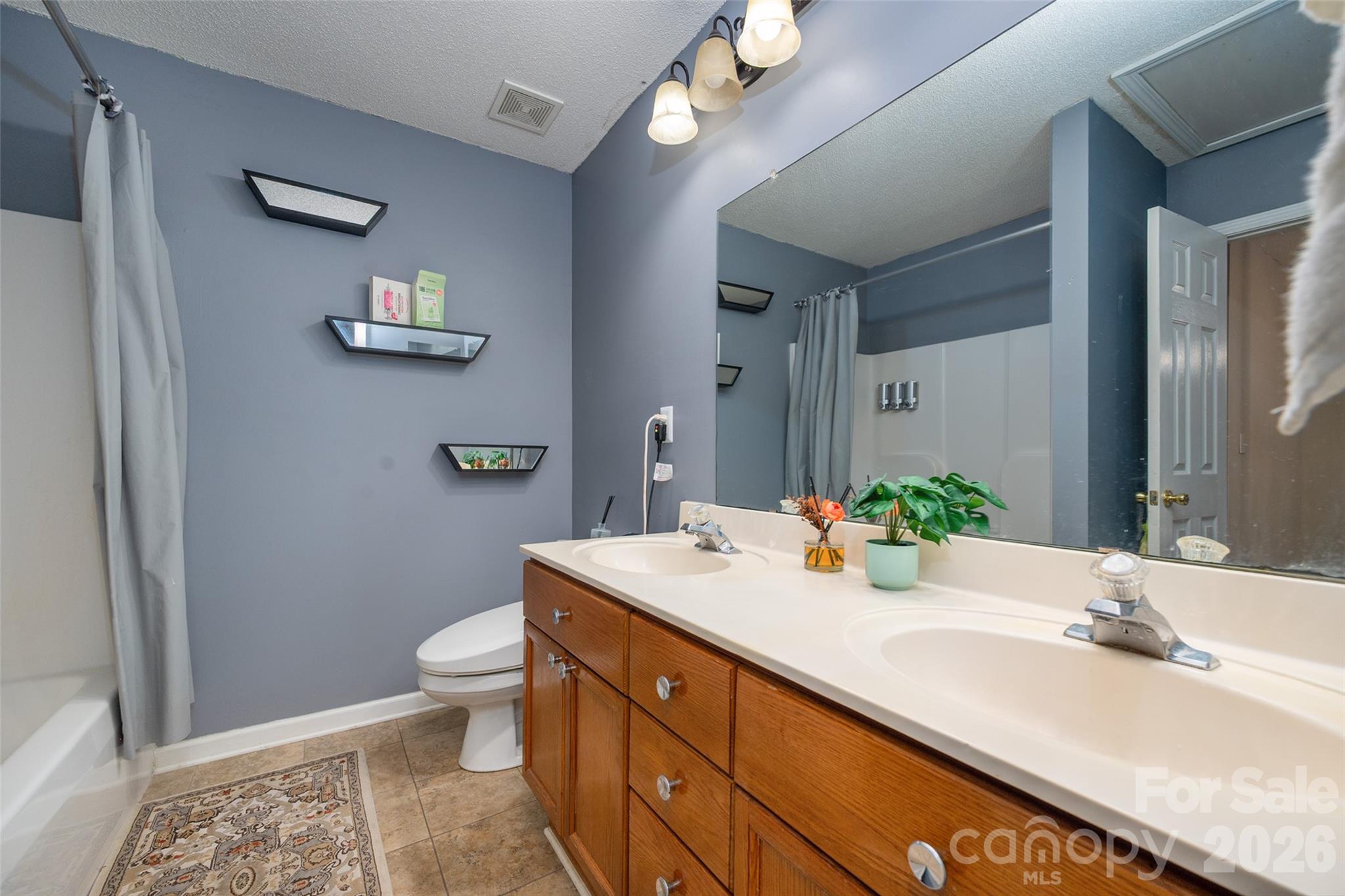 735 Mountainwater Drive Property Photo 19