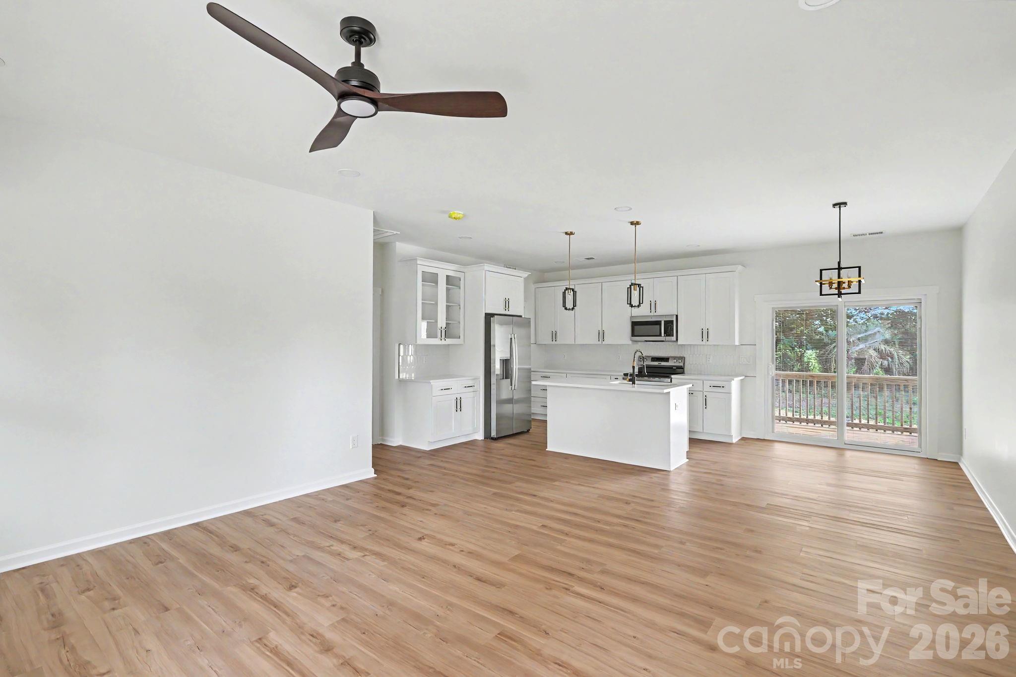510 Thomas Street Property Photo 7