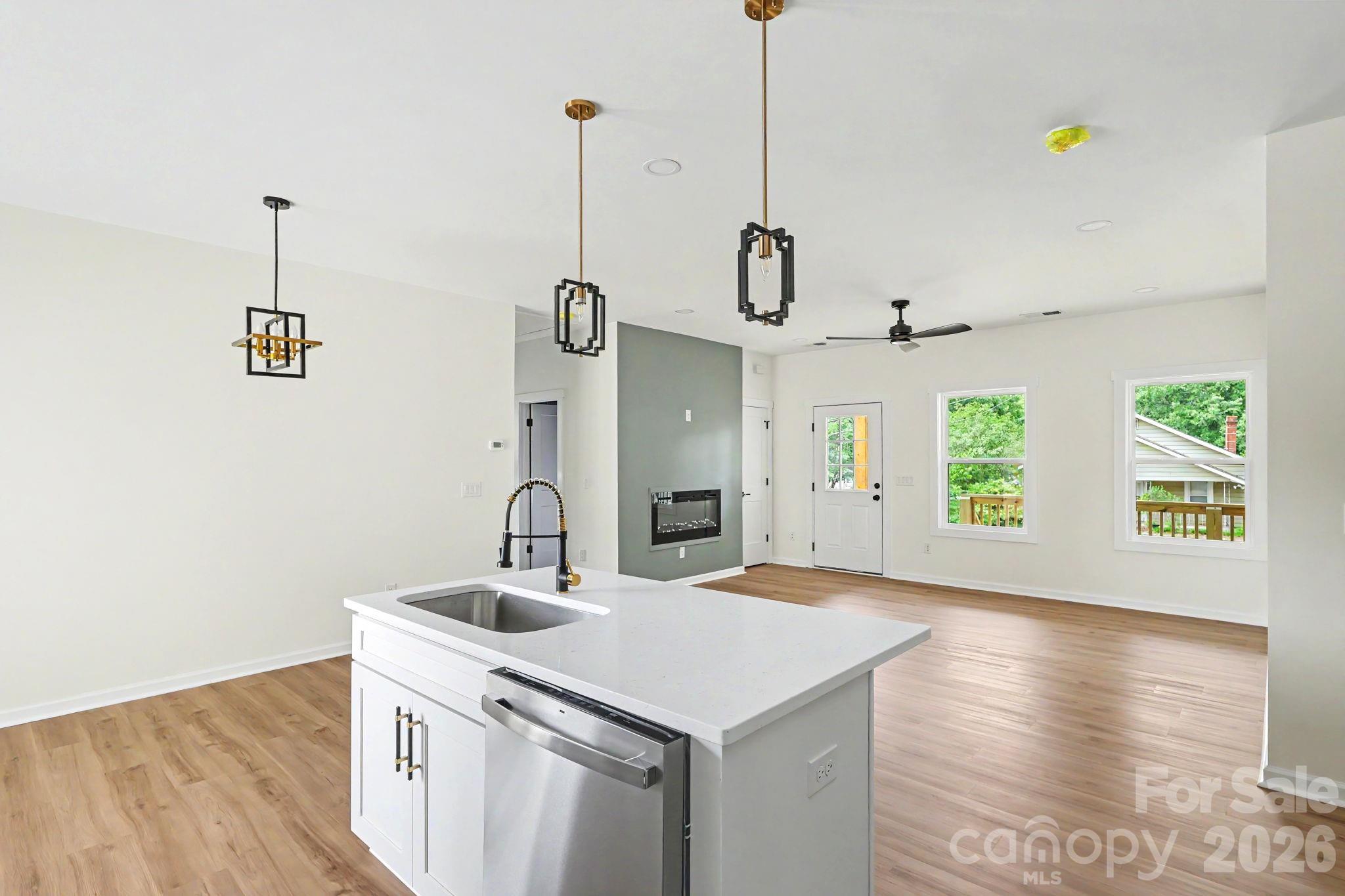 510 Thomas Street Property Photo 17