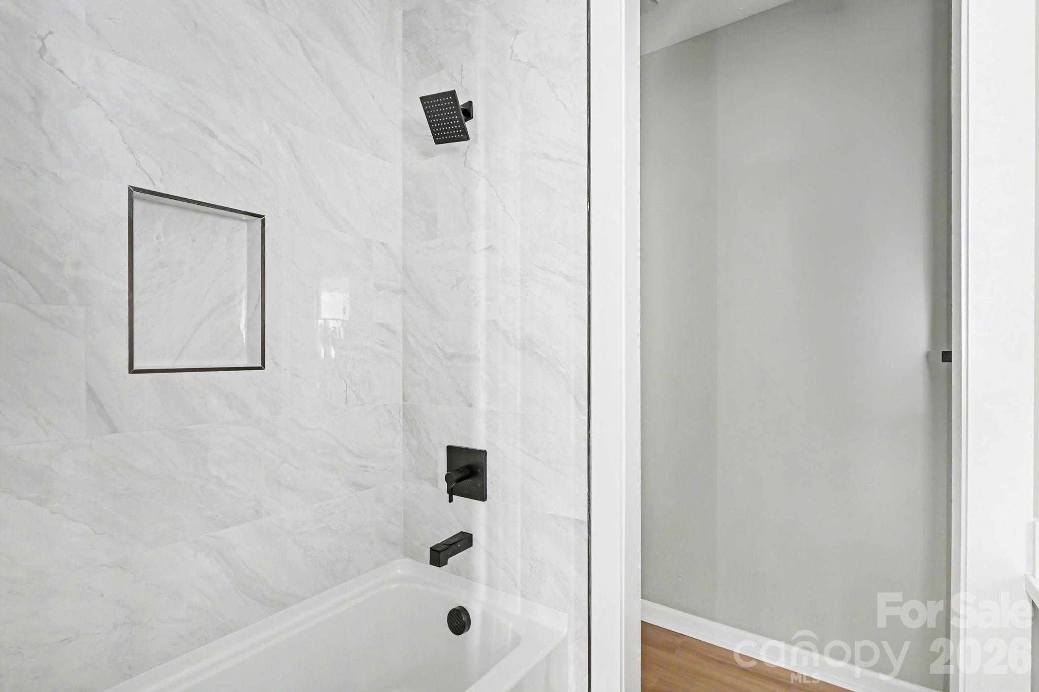 510 Thomas Street Property Photo 33