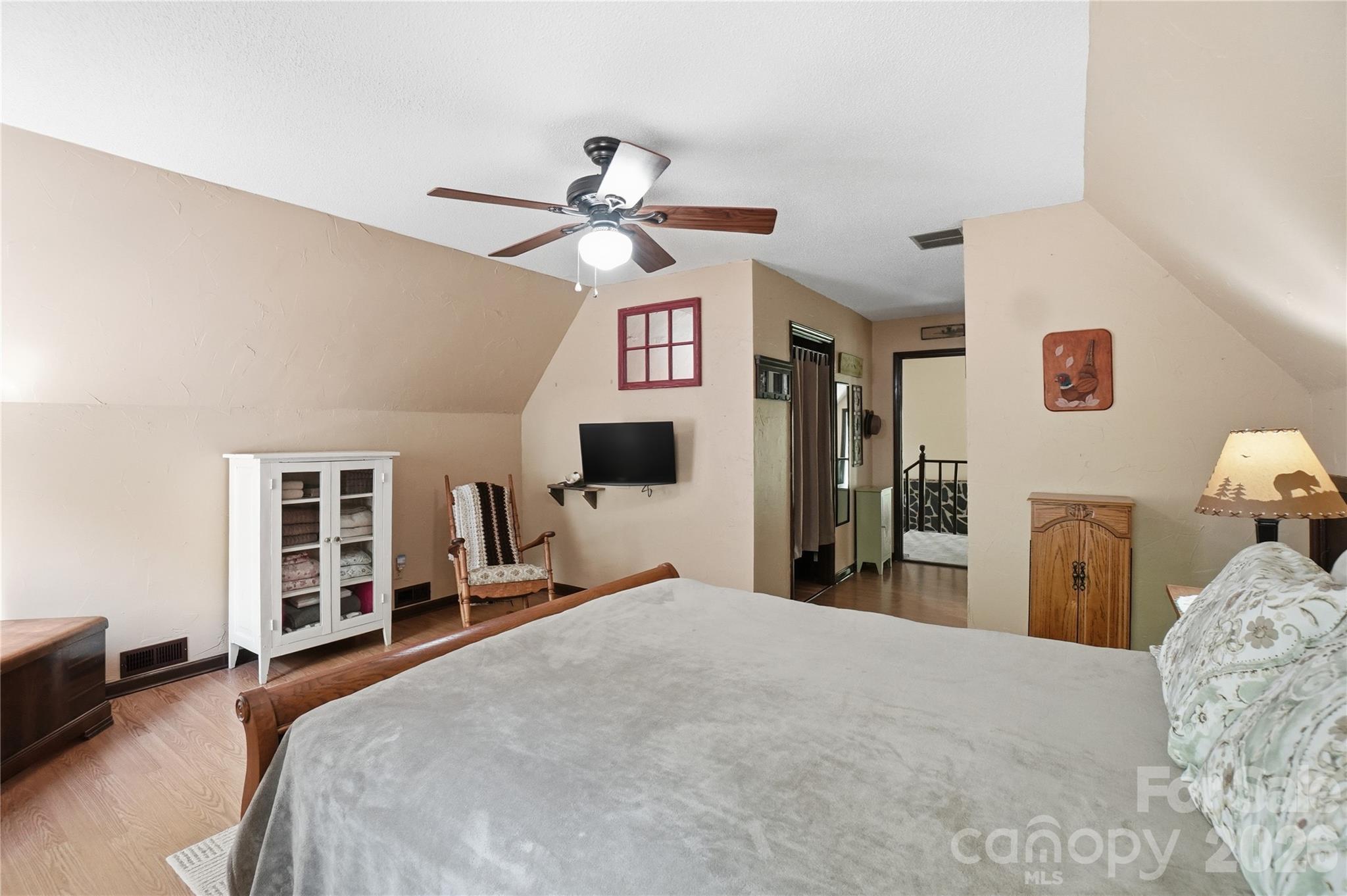 4460 Mullis Road Property Photo 32