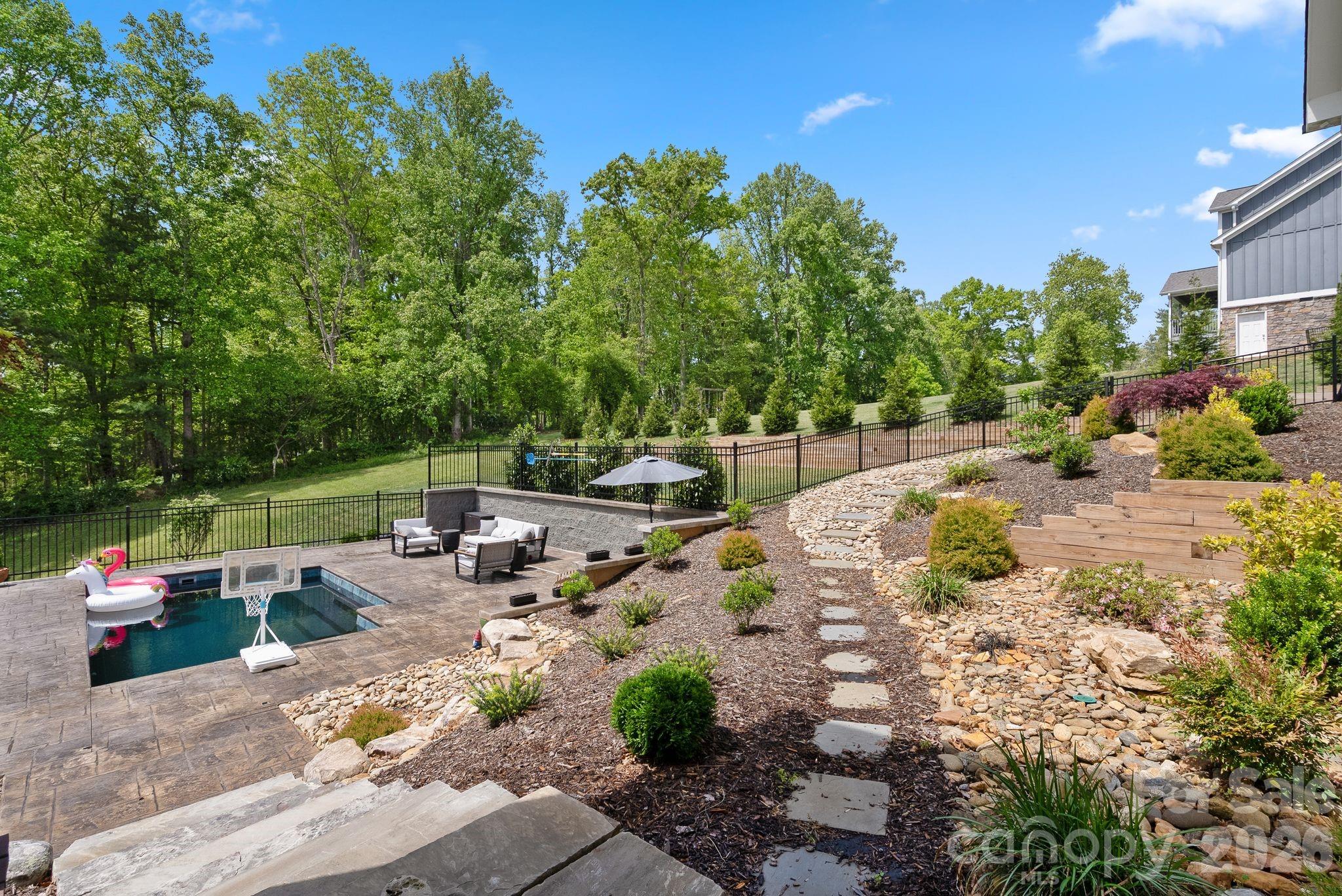 90 Gracie Lane Property Photo 33