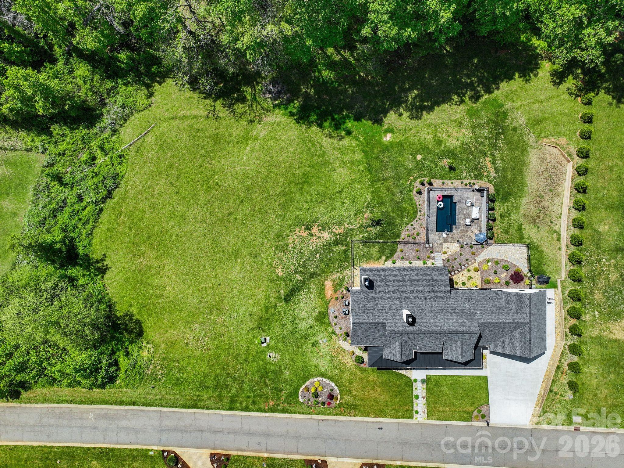 90 Gracie Lane Property Photo 38