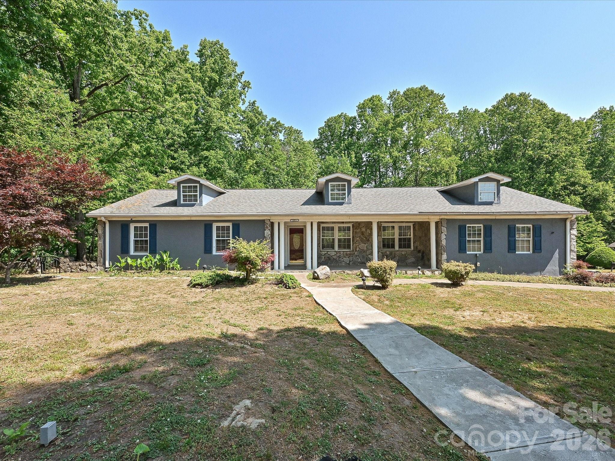 1011 Tarlton Drive Property Photo 1