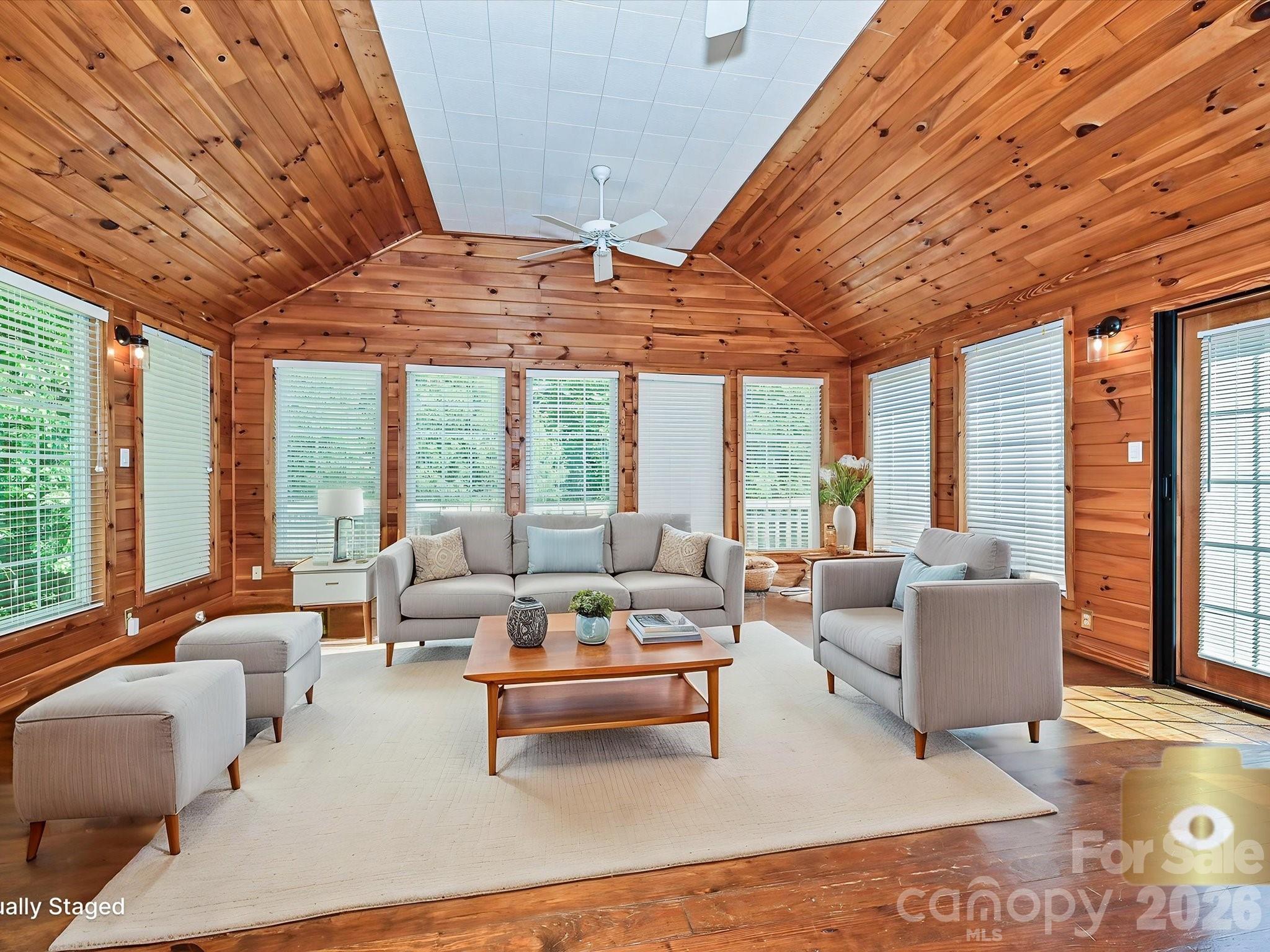 1011 Tarlton Drive Property Photo 12