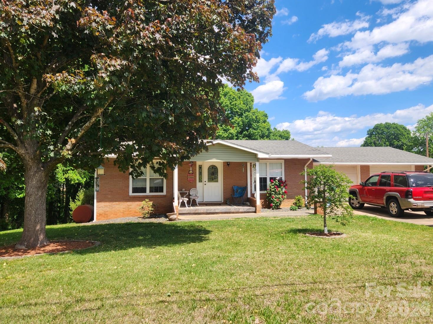 44446 Field Road Property Photo 1