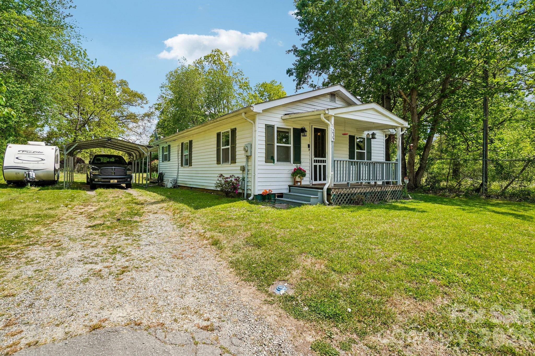 235 Gull Avenue 431 Property Photo 3