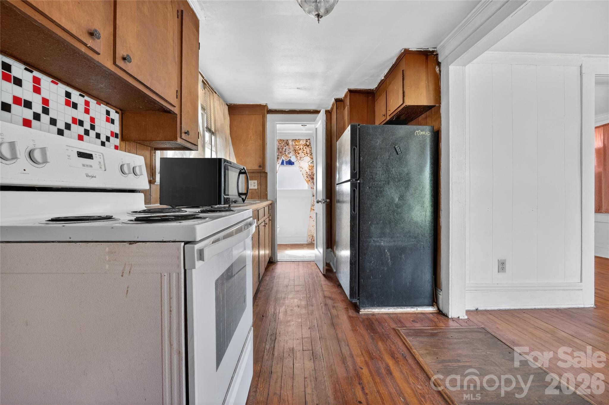 3833 1st Avenue Property Photo 21