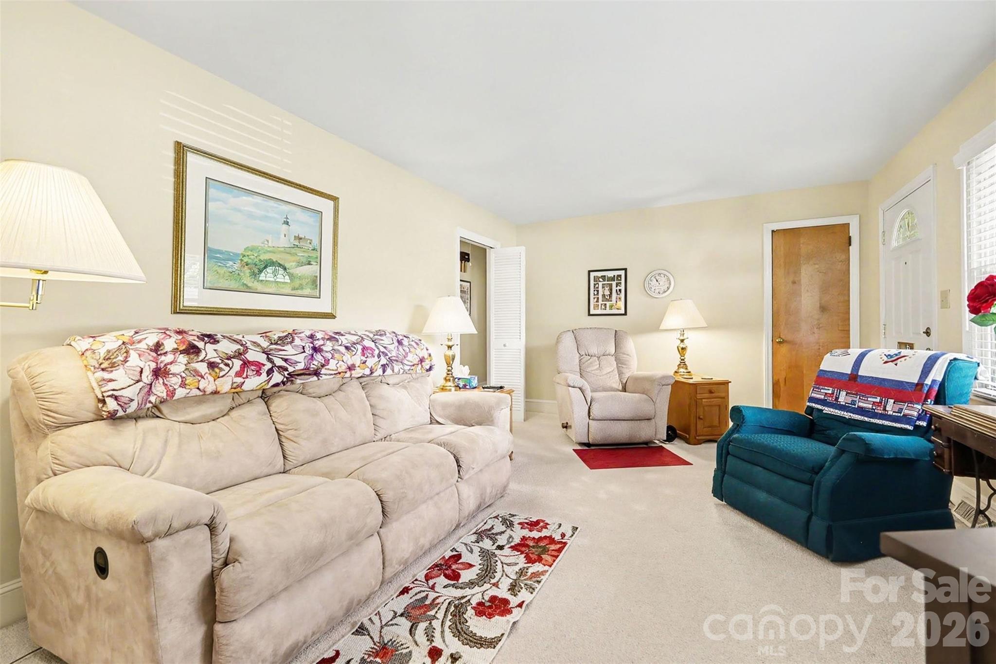 2240 Ashley Road Property Photo 5