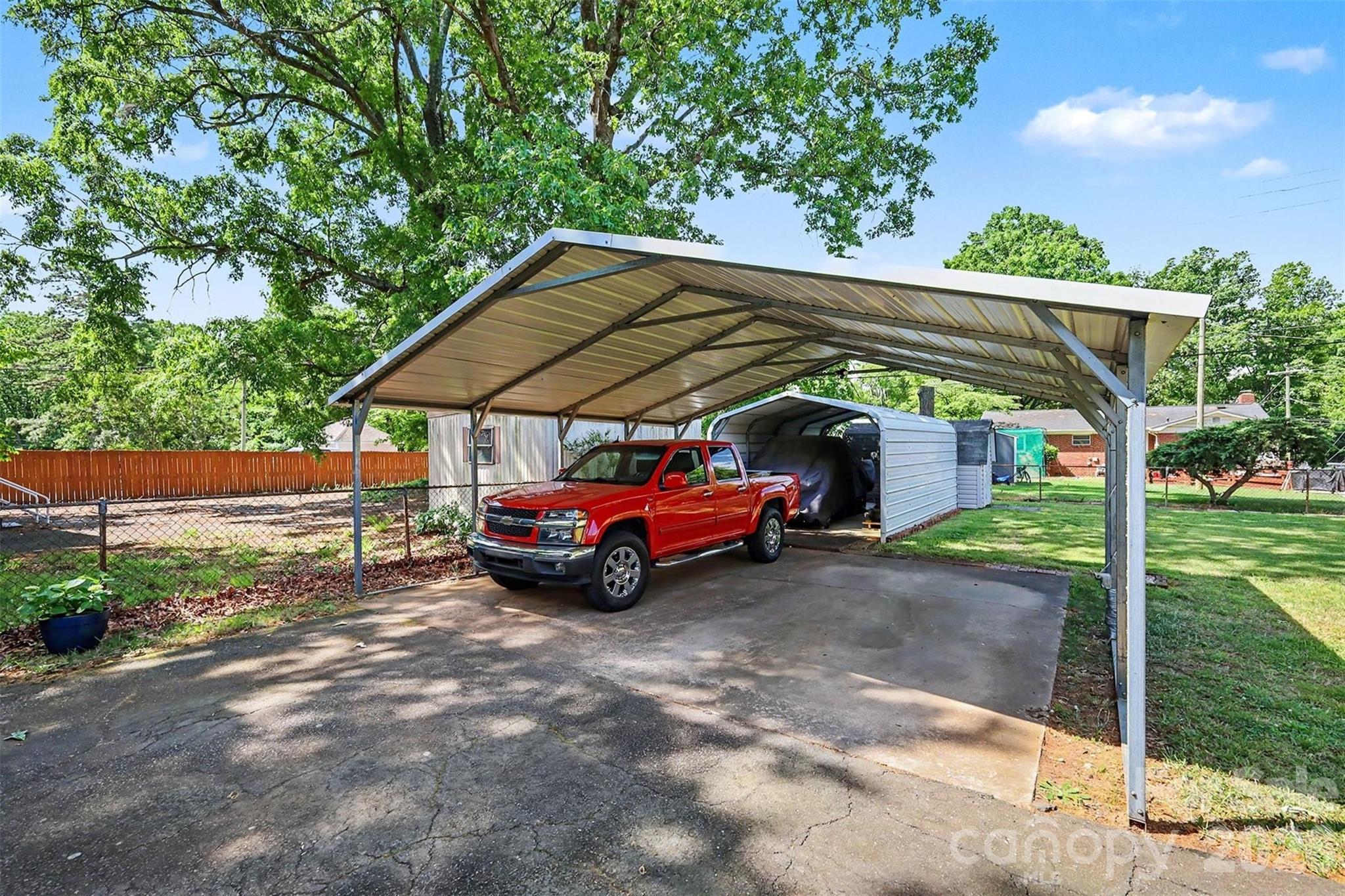 2240 Ashley Road Property Photo 25