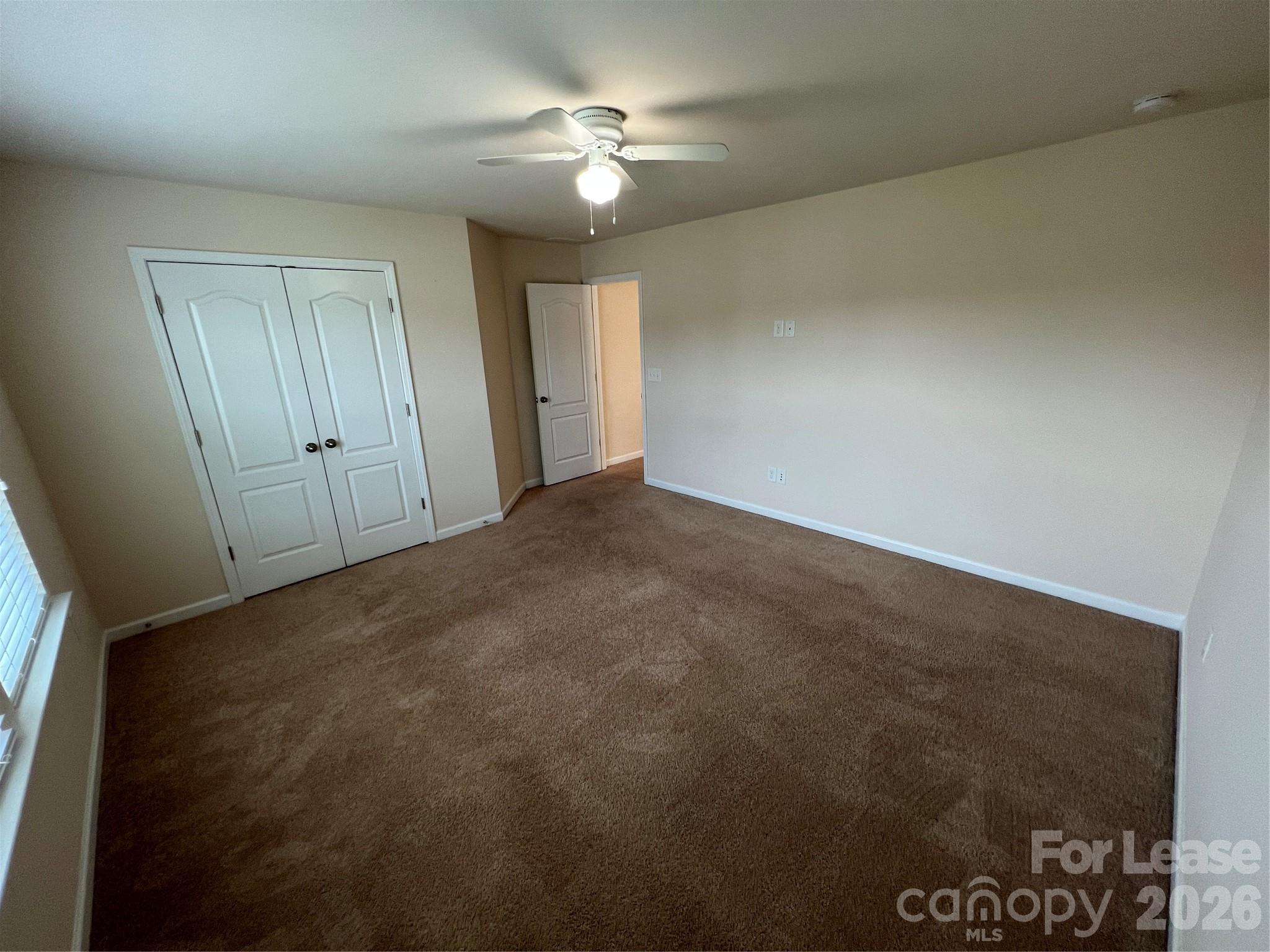 10374 Rutledge Ridge Drive Property Photo 10