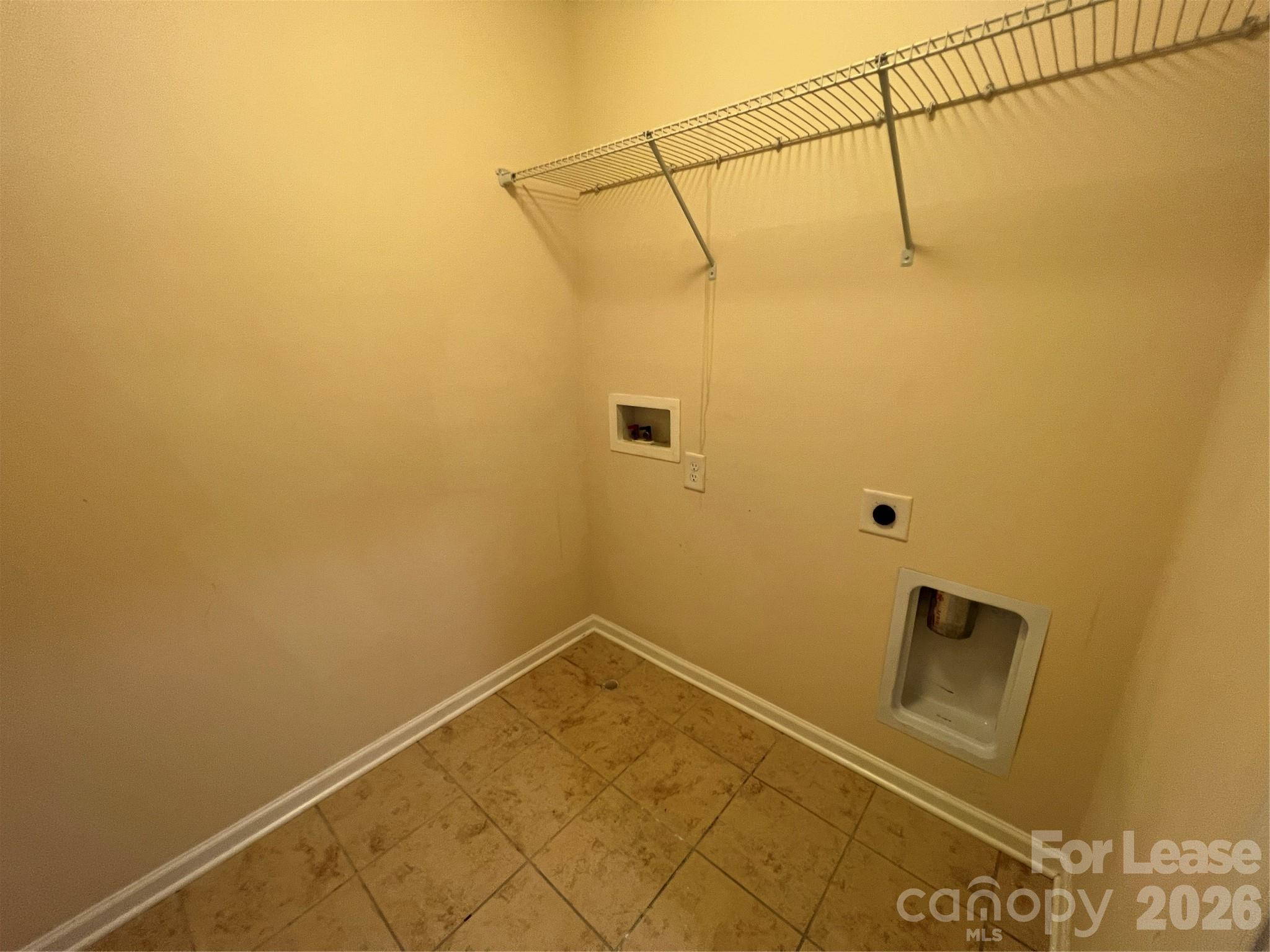 10374 Rutledge Ridge Drive Property Photo 11