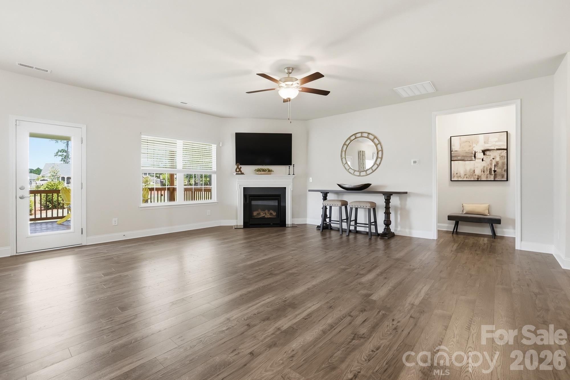 11765 Glenwood Drive Property Photo 7
