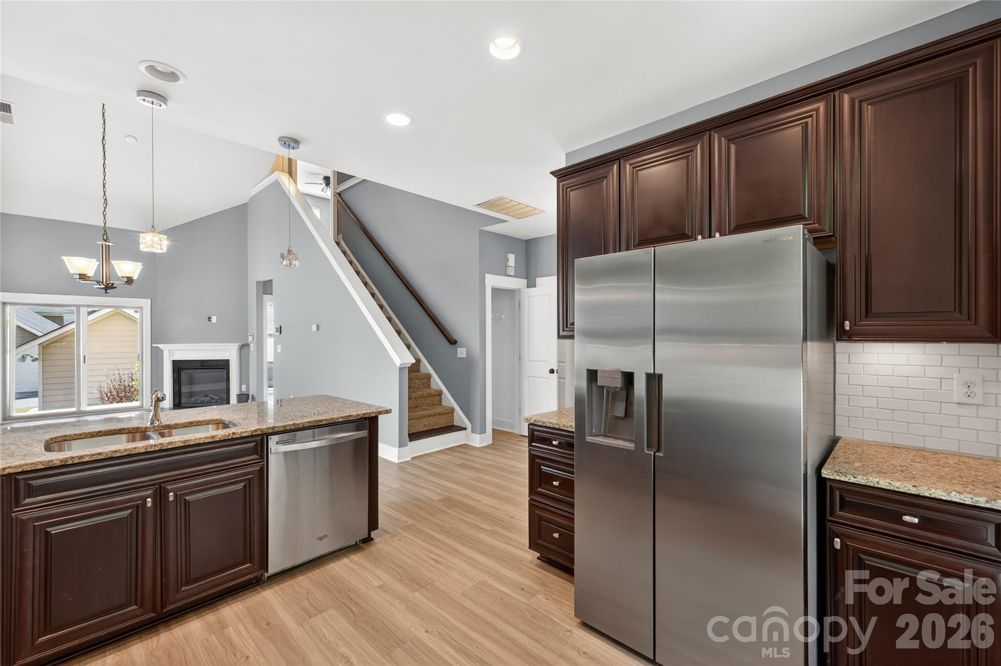 3841 Willow Green Place Property Photo 8