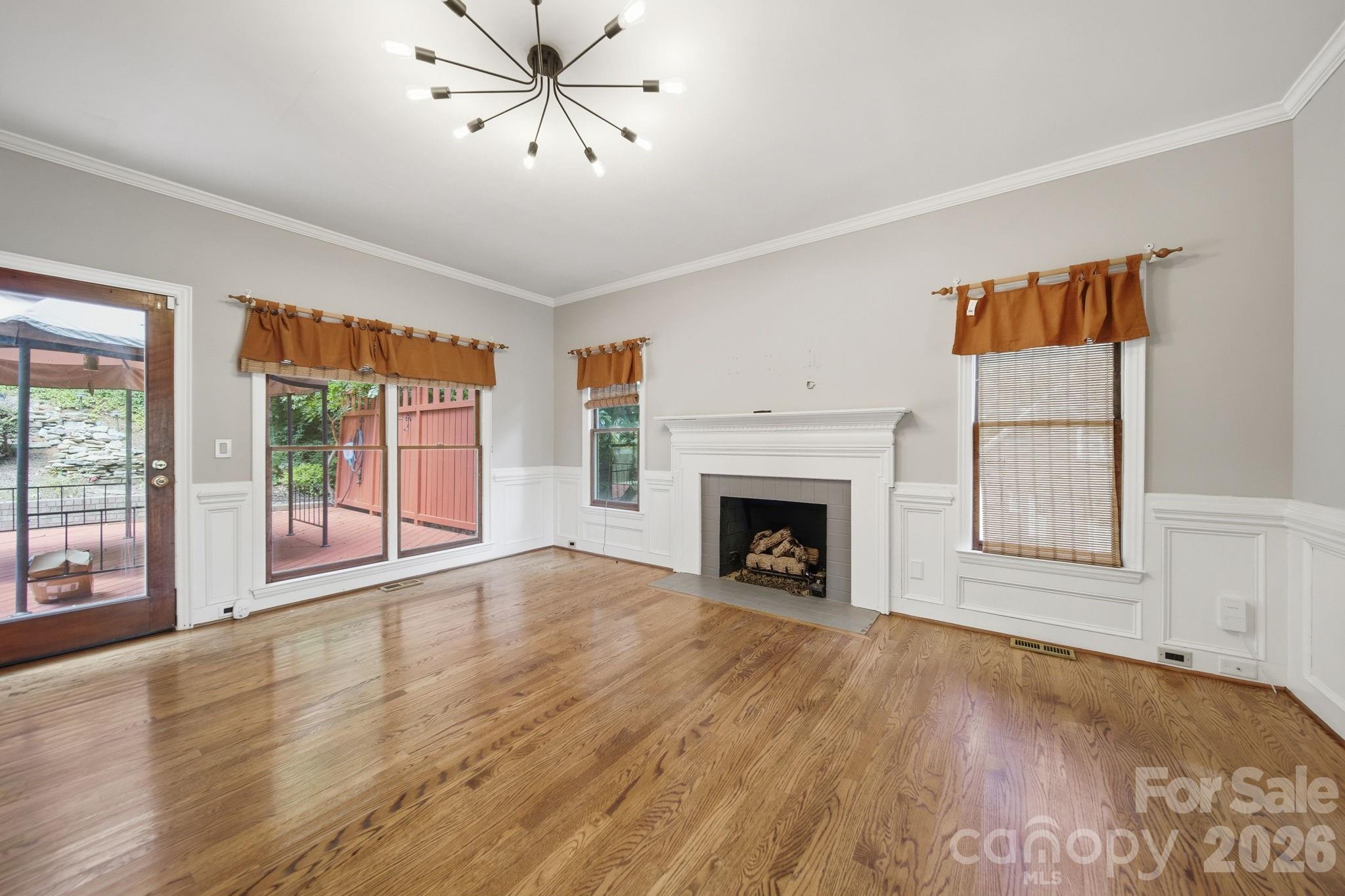 1265 Braeburn Road Property Photo 3