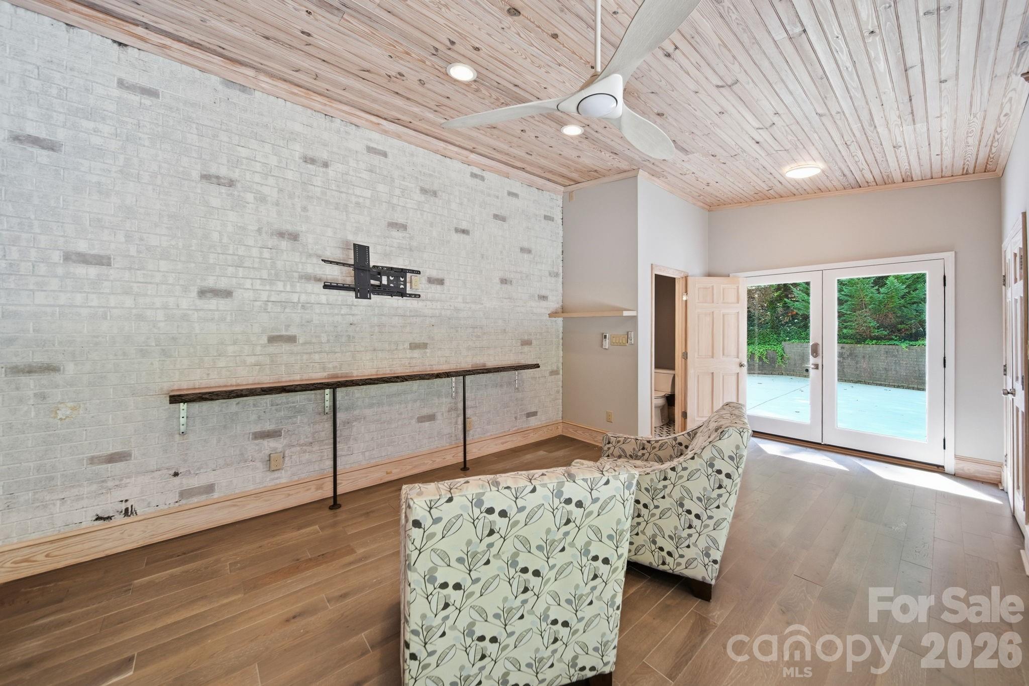 1265 Braeburn Road Property Photo 11